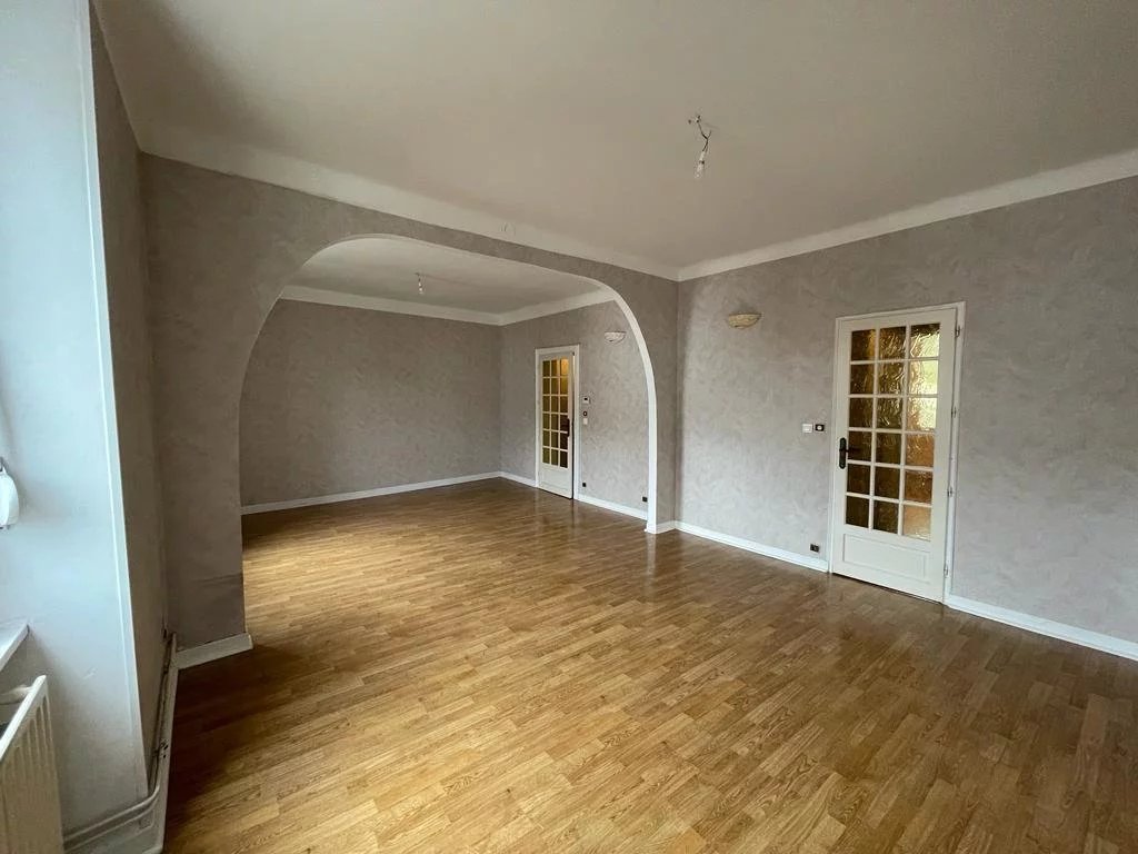 APPARTEMENT - 90 M² - 5 PIECES