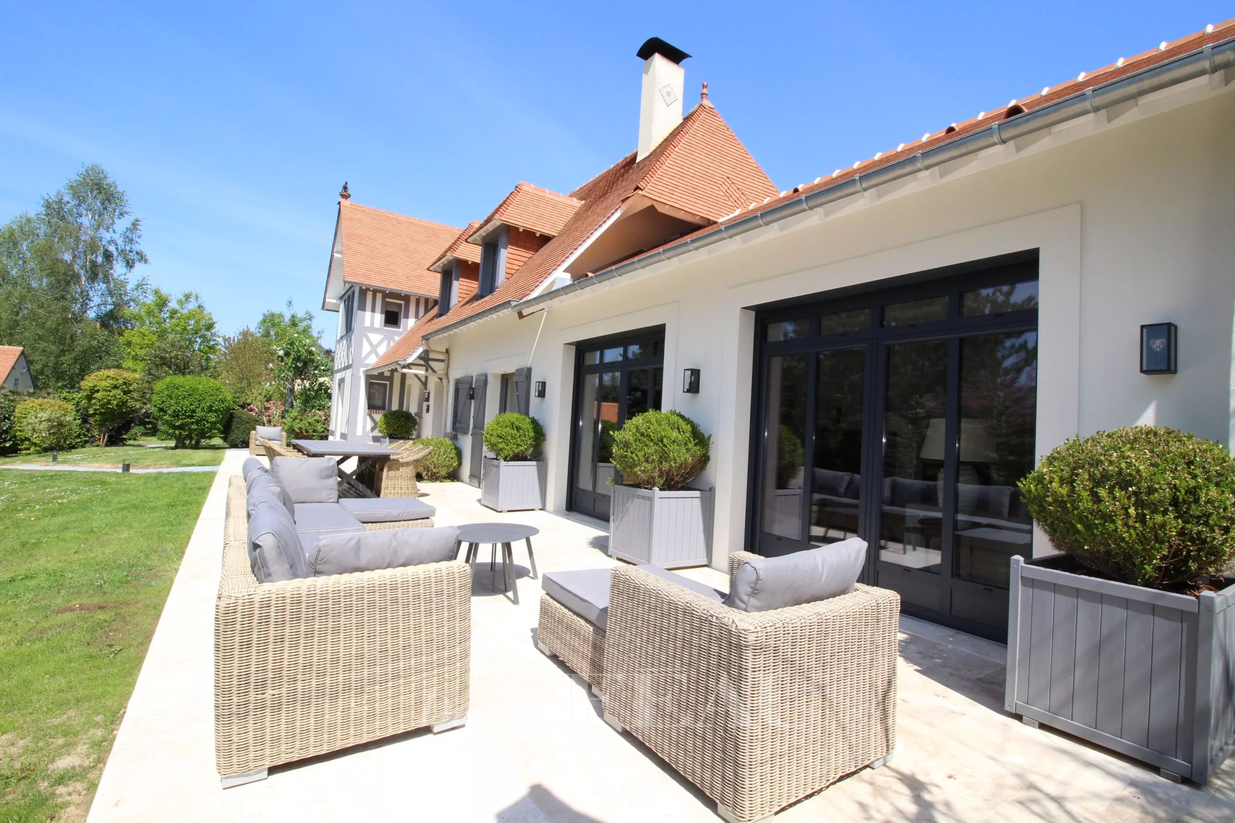 Sale House Deauville