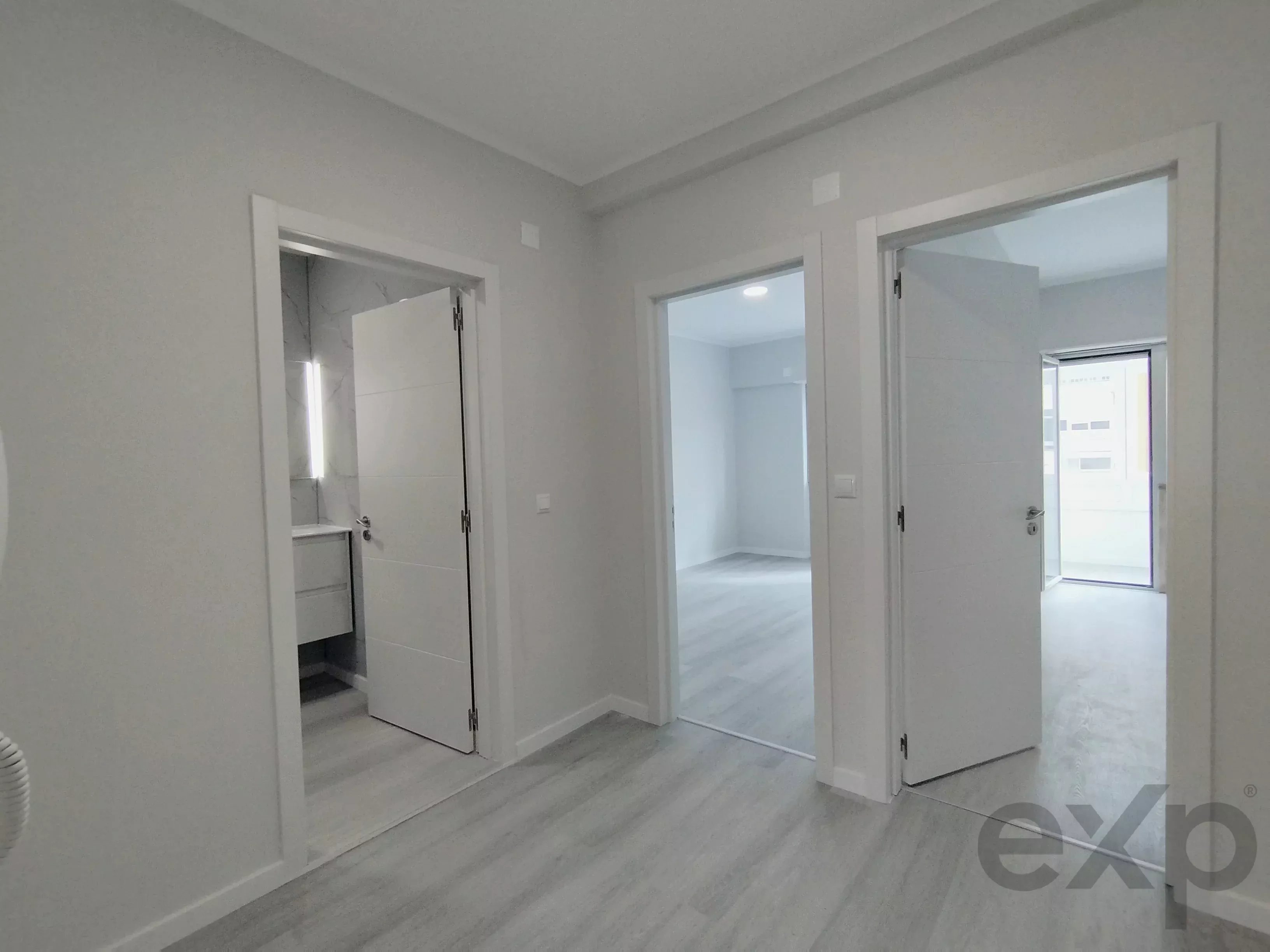 Central 2-Bedroom Apartment in Oeiras: Comfort, Elevator and Premium Location 86191632 image 22