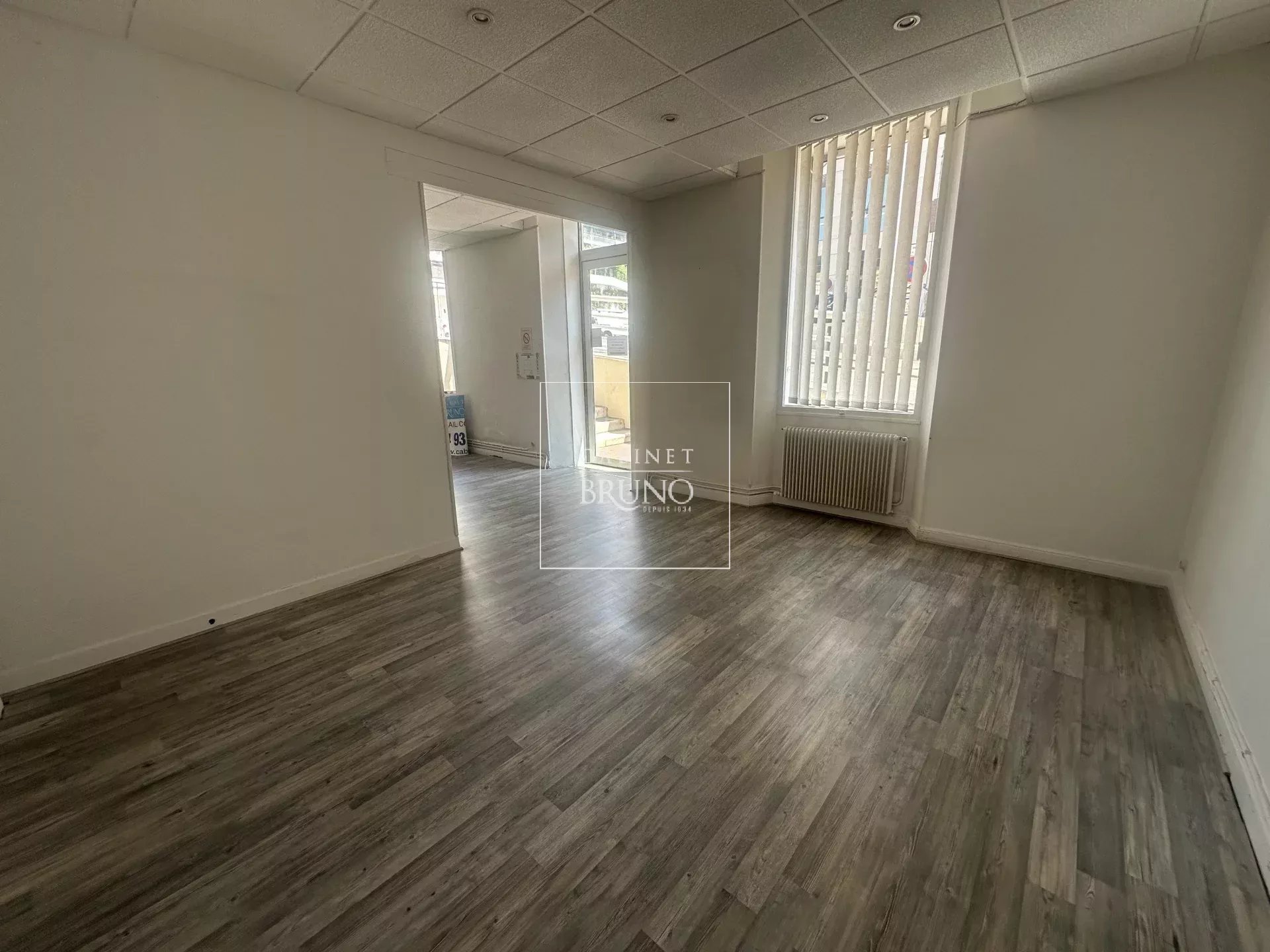 Rental Office Cannes