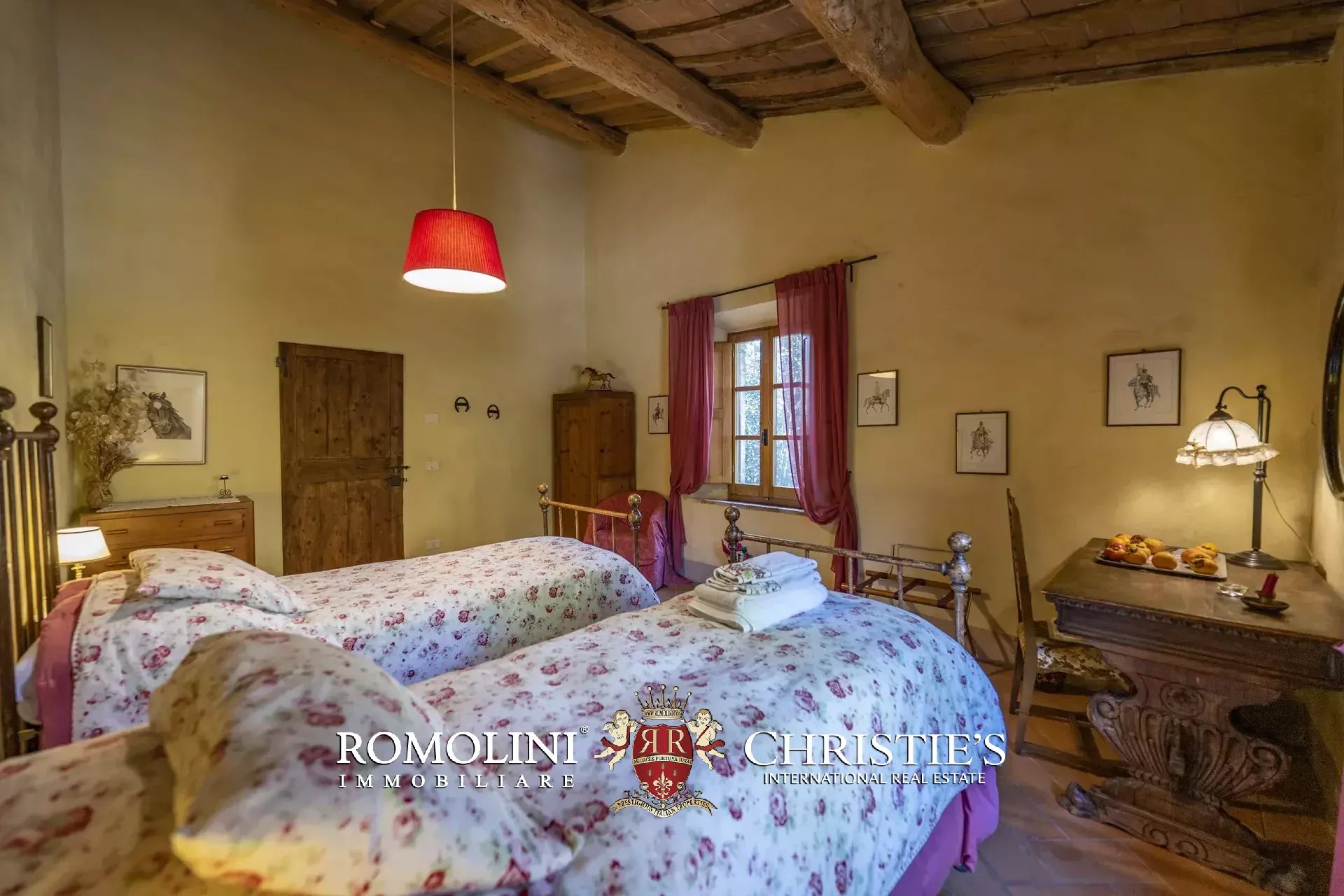 9 Bedroom Horse Property's Image 98