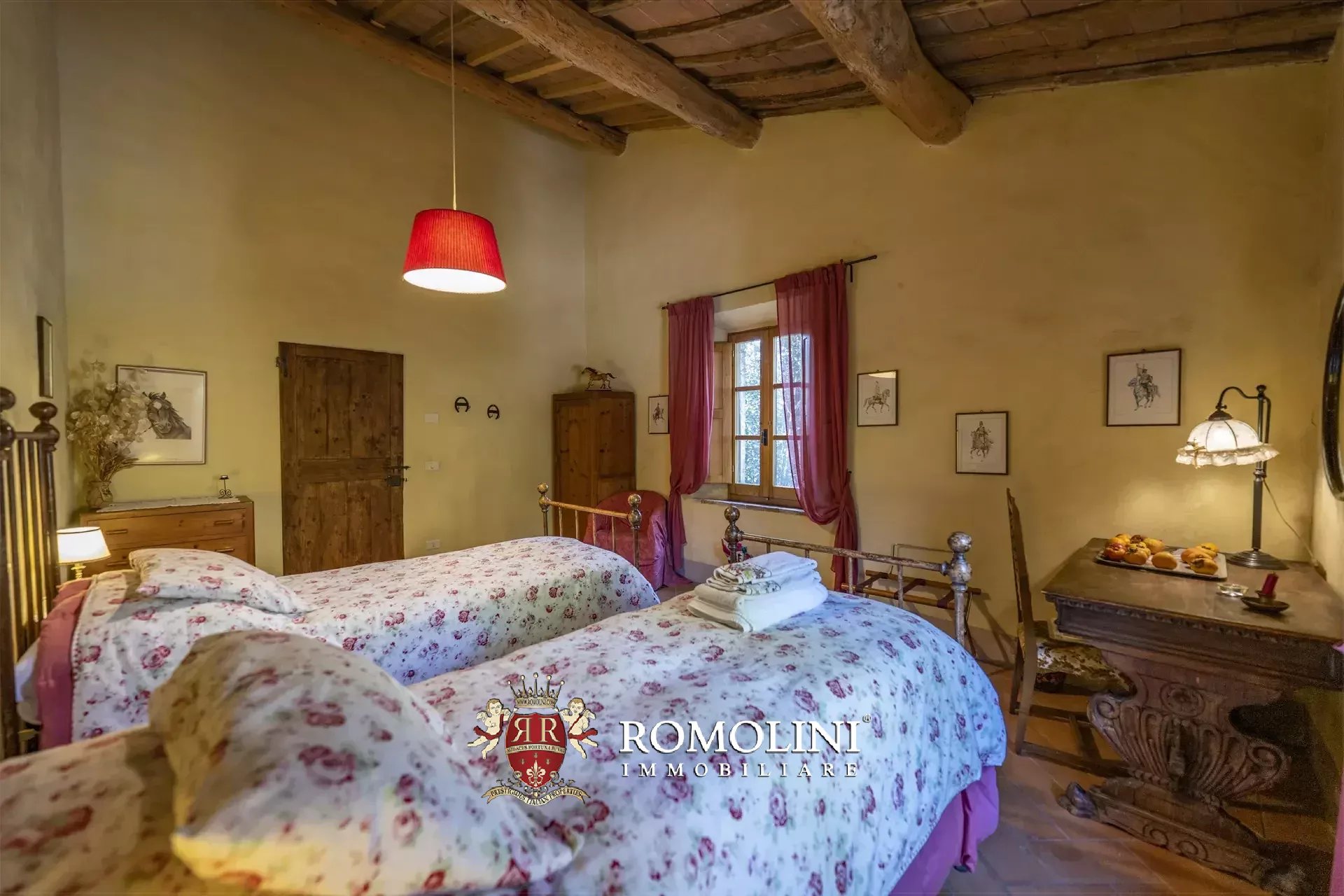 9 Bedroom Horse Property's Image 98
