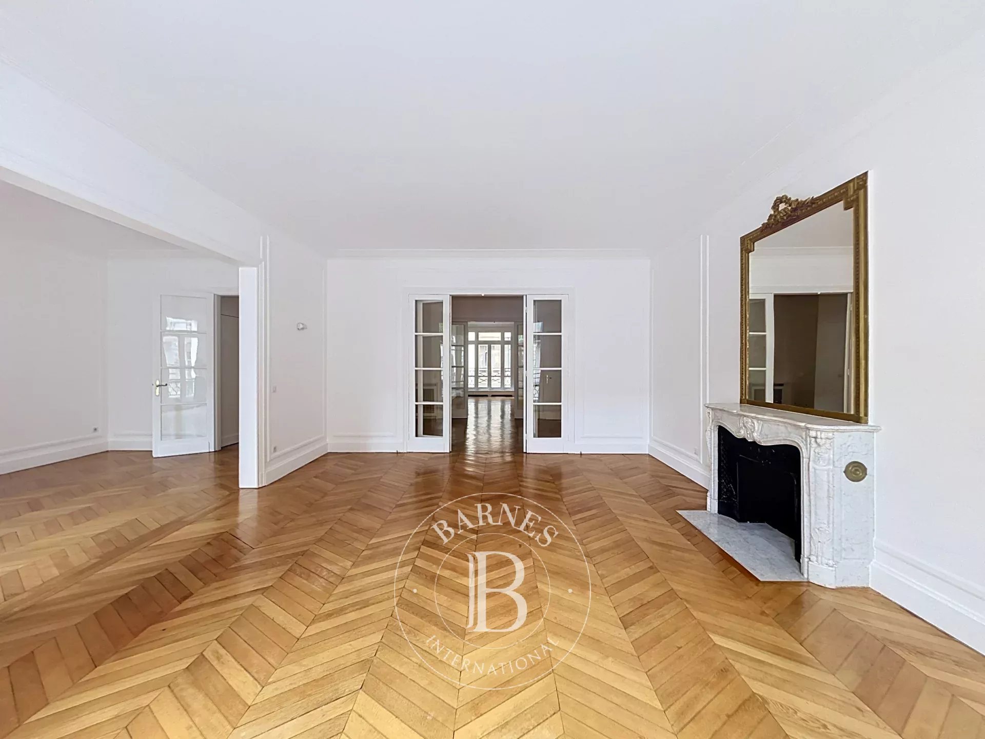 Paris  - Apartment 4 Bedrooms - picture 5