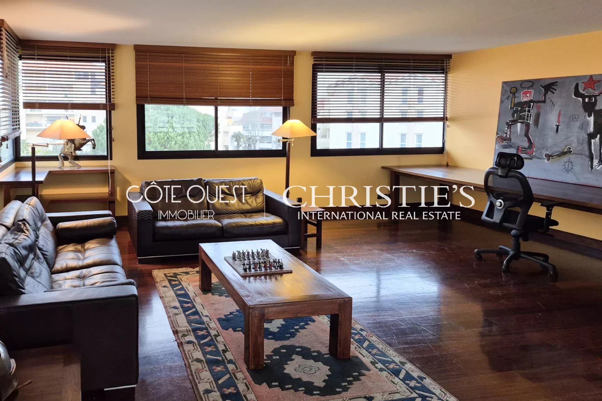 For sale Biarritz - Offices and/or apartment in the center
