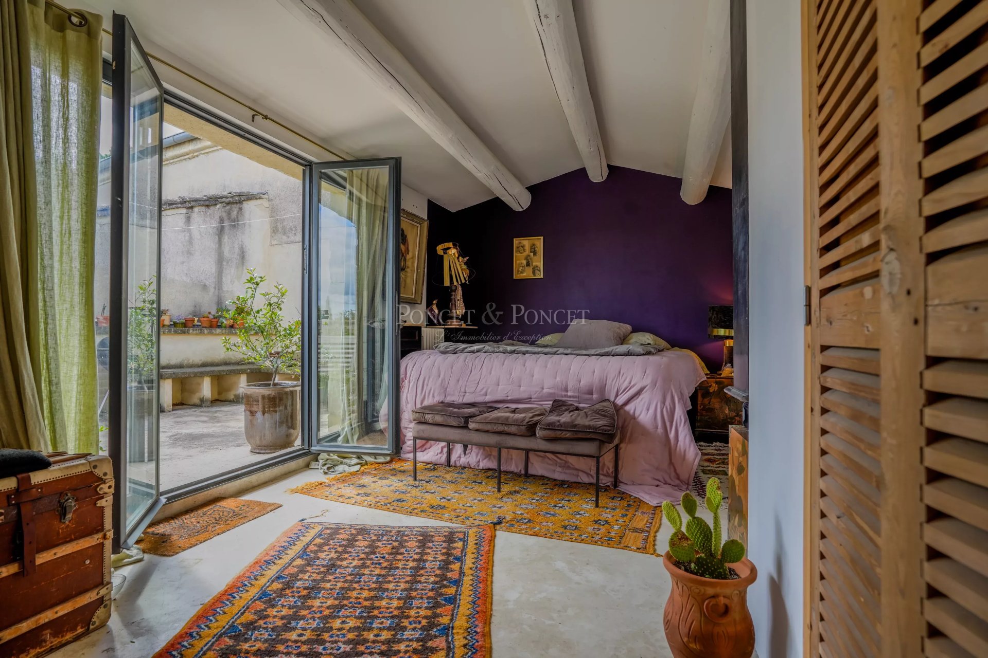 6 Bedroom Villa/Townhouse's Image 14