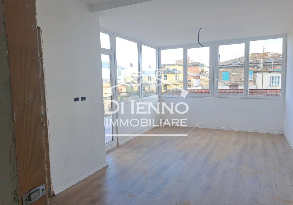 Sale Apartment Roma Labaro