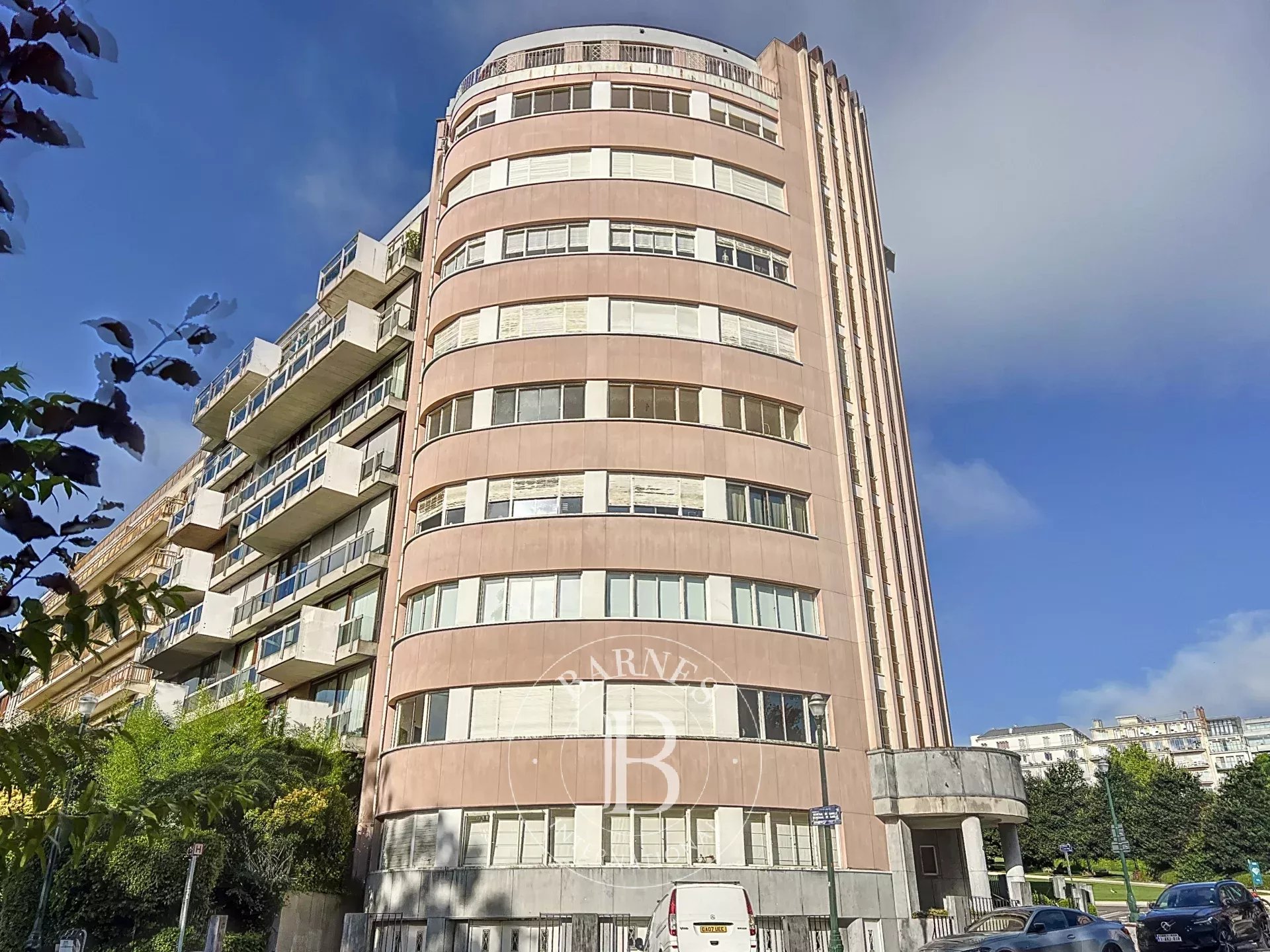 Bright apartment with a view of the Ixelles ponds