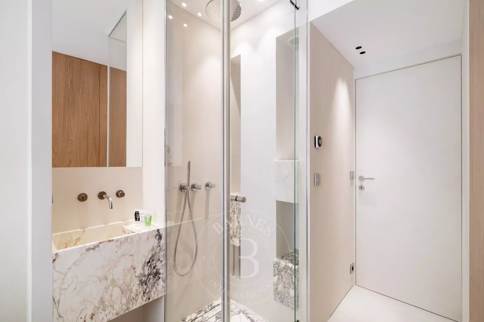 Daire Cannes - picture 17