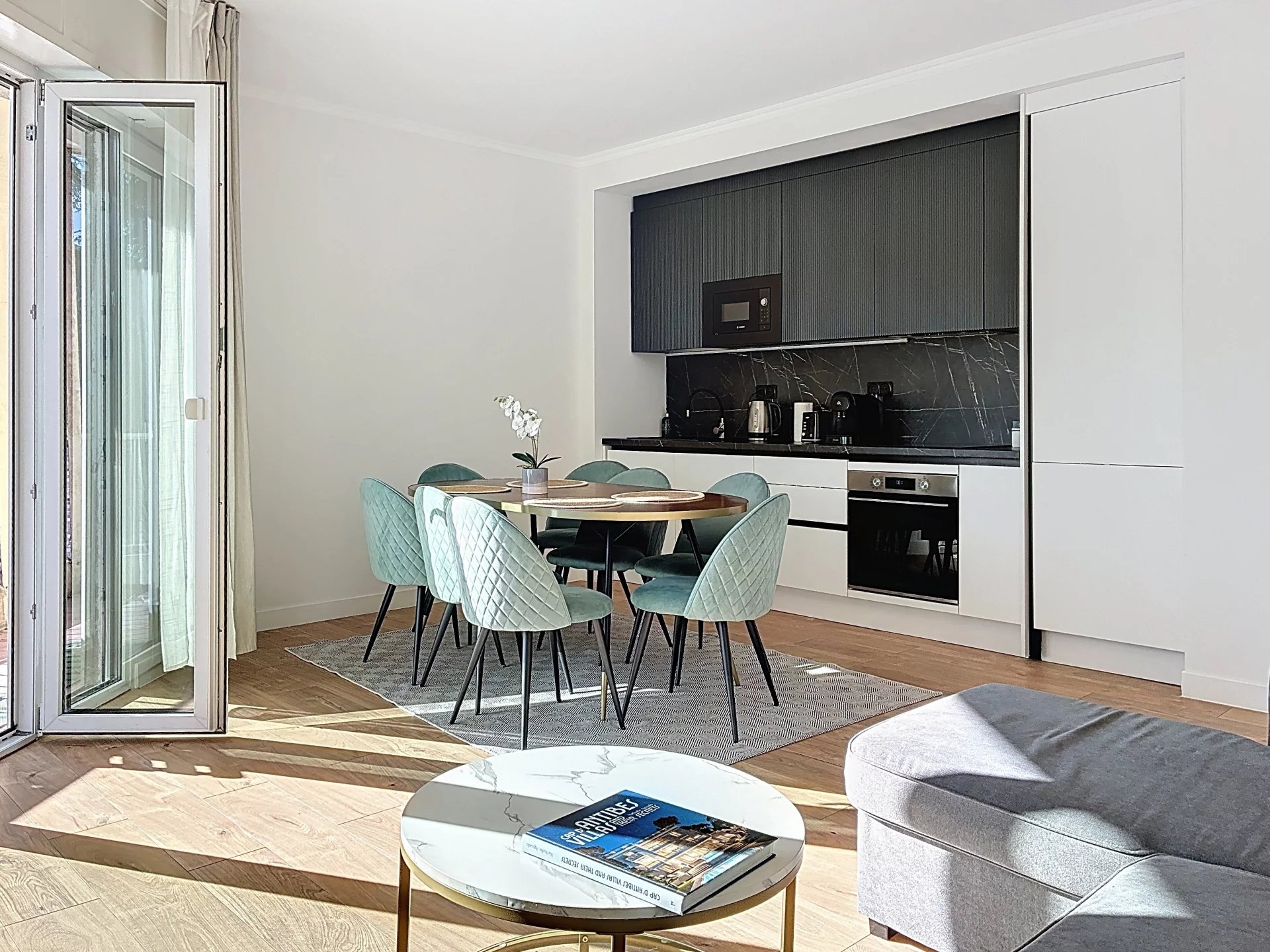 Agence immobilière de AZUR ACT IMMOBILIER