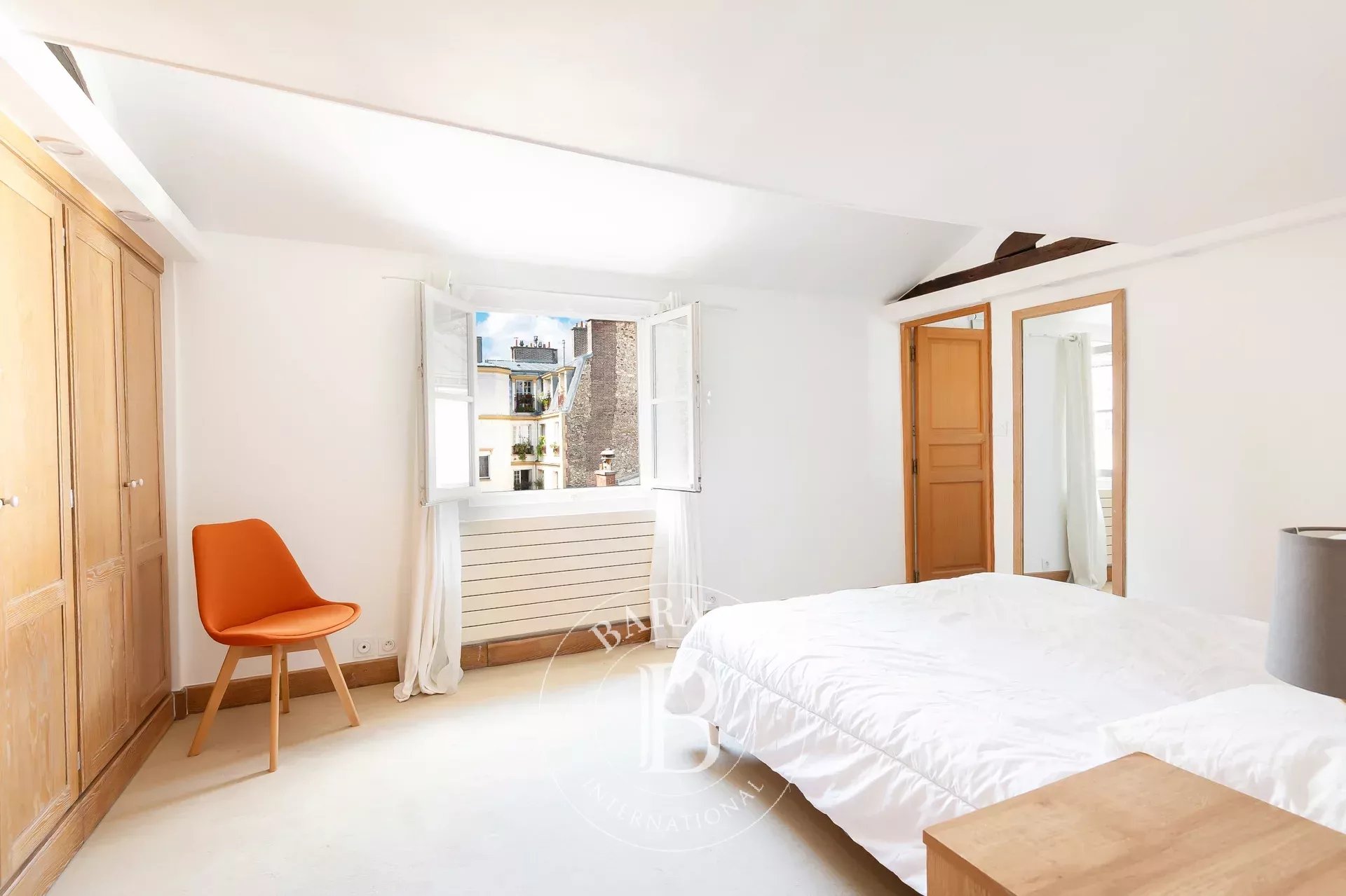 Daire Paris 9ème - picture 13