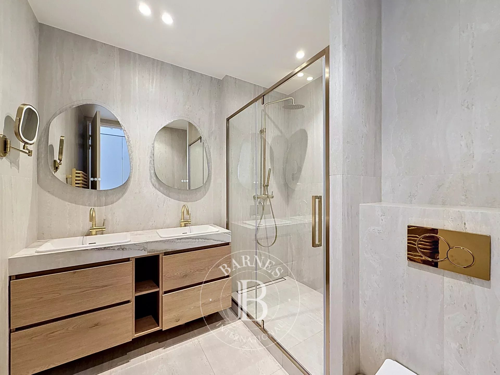 Neuilly-sur-Seine  - Piso 5 Cuartos 3 Habitaciones - picture 17
