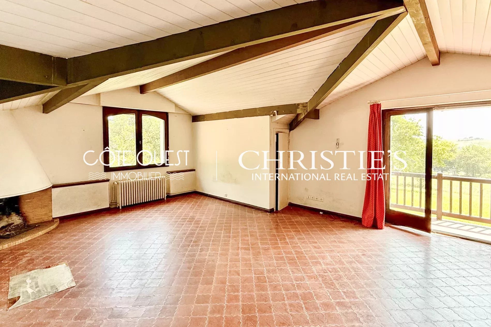 4 Bedroom Villa/Townhouse's Image 11