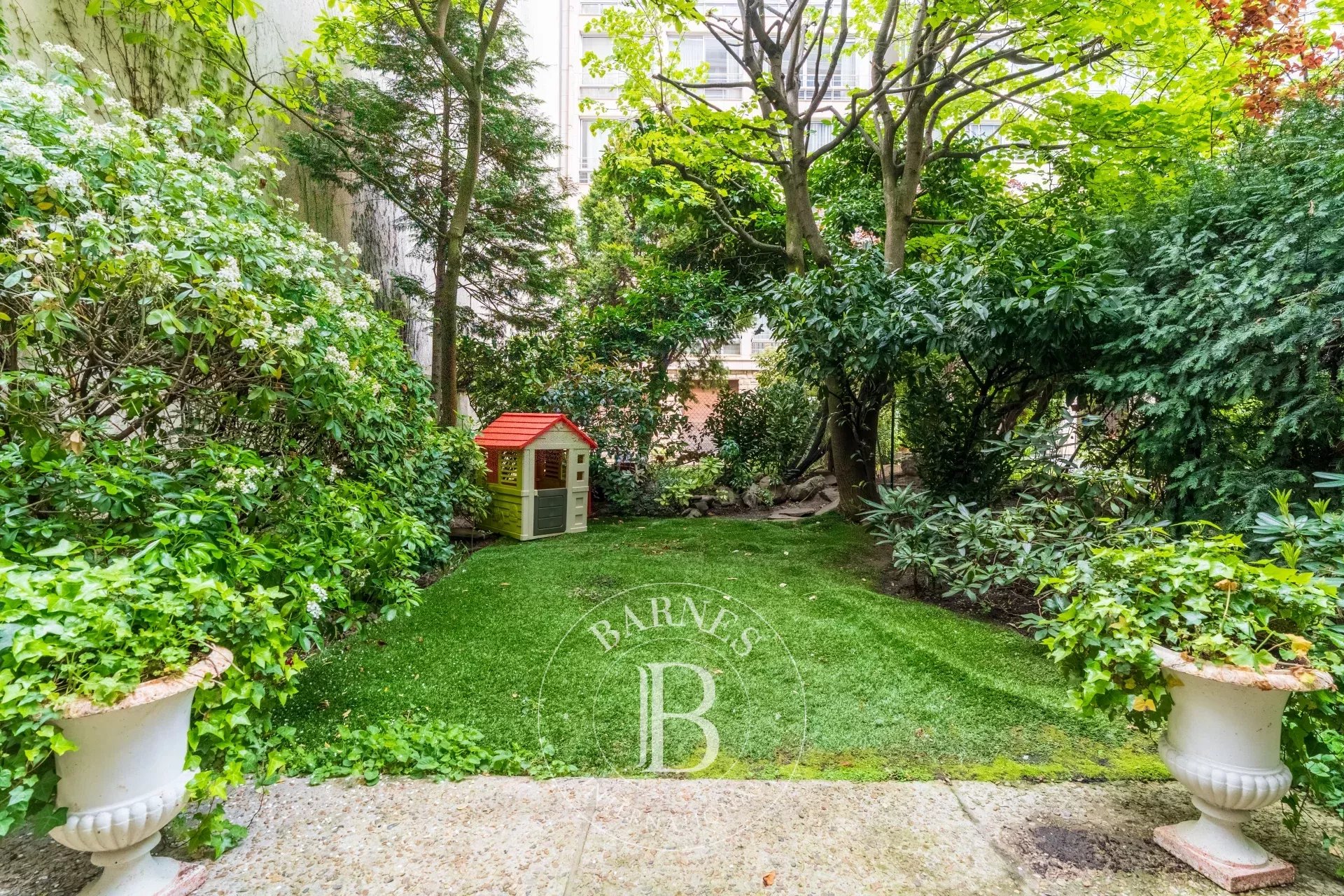 Daire Paris 16ème - picture 10