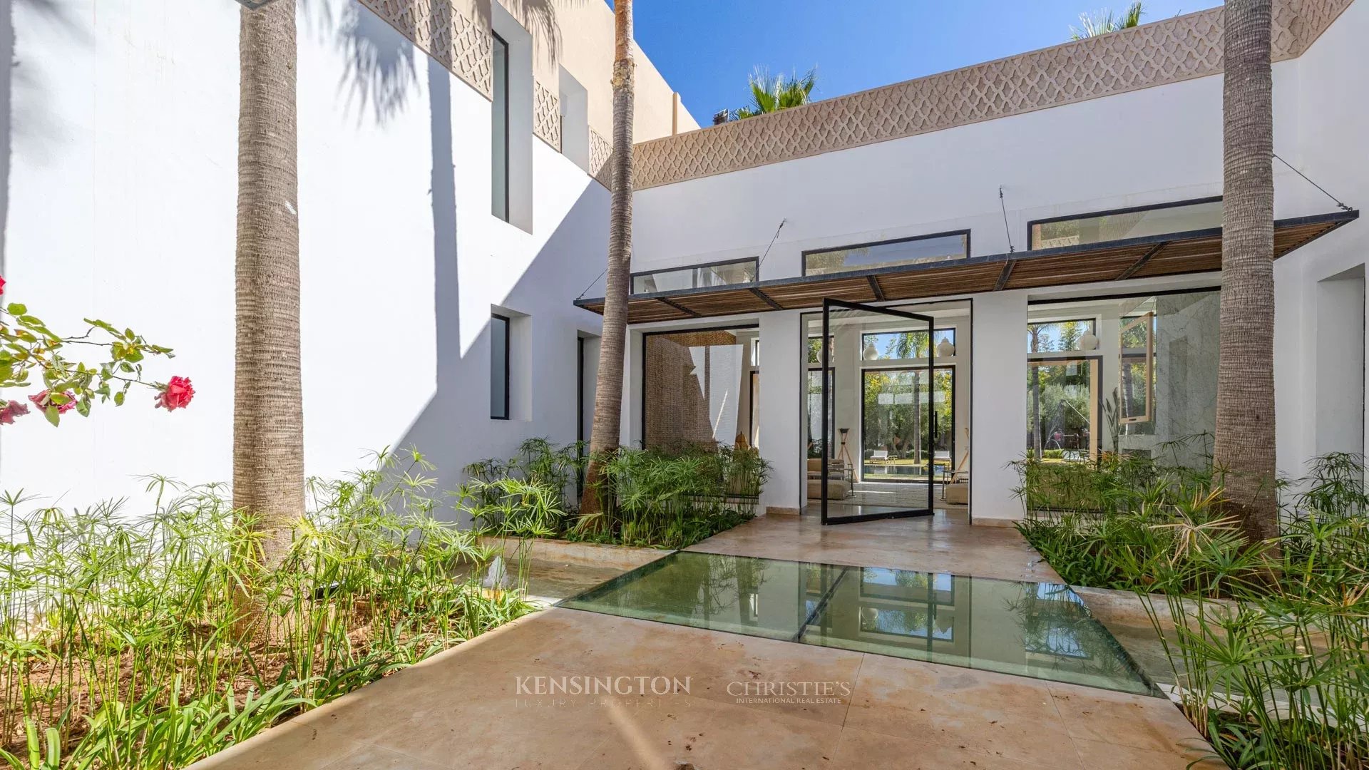 5 Bedroom Villa/Townhouse's Image 4