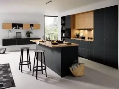 SUBLIME T5 FAMILIAL PROCHE RER A AVEC DEUX TERRASSES, 2 PARKINGS ET CAVE À NOISIEL