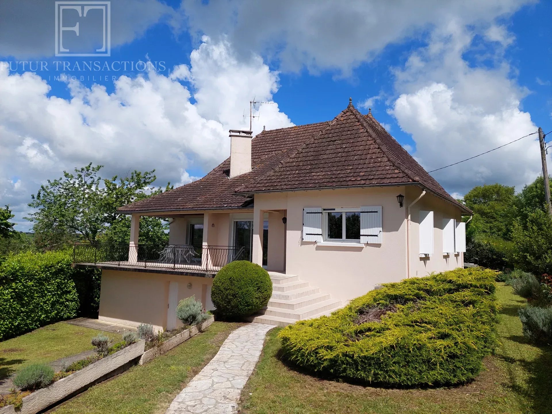 Agence immobilière de FUTUR TRANSACTIONS BRANTOME