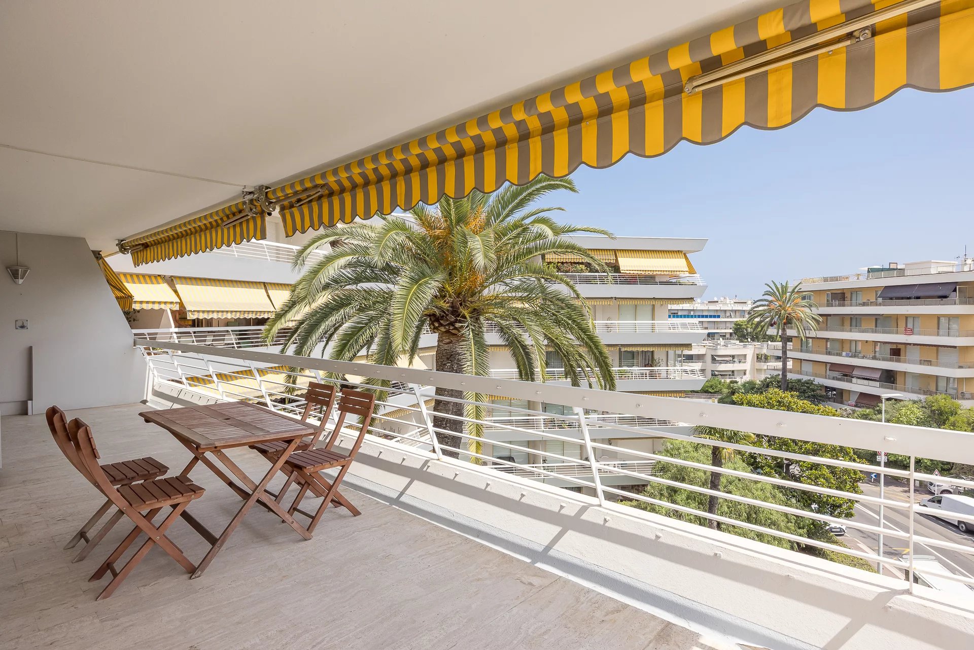 Sale Apartment Antibes Cap d'Antibes