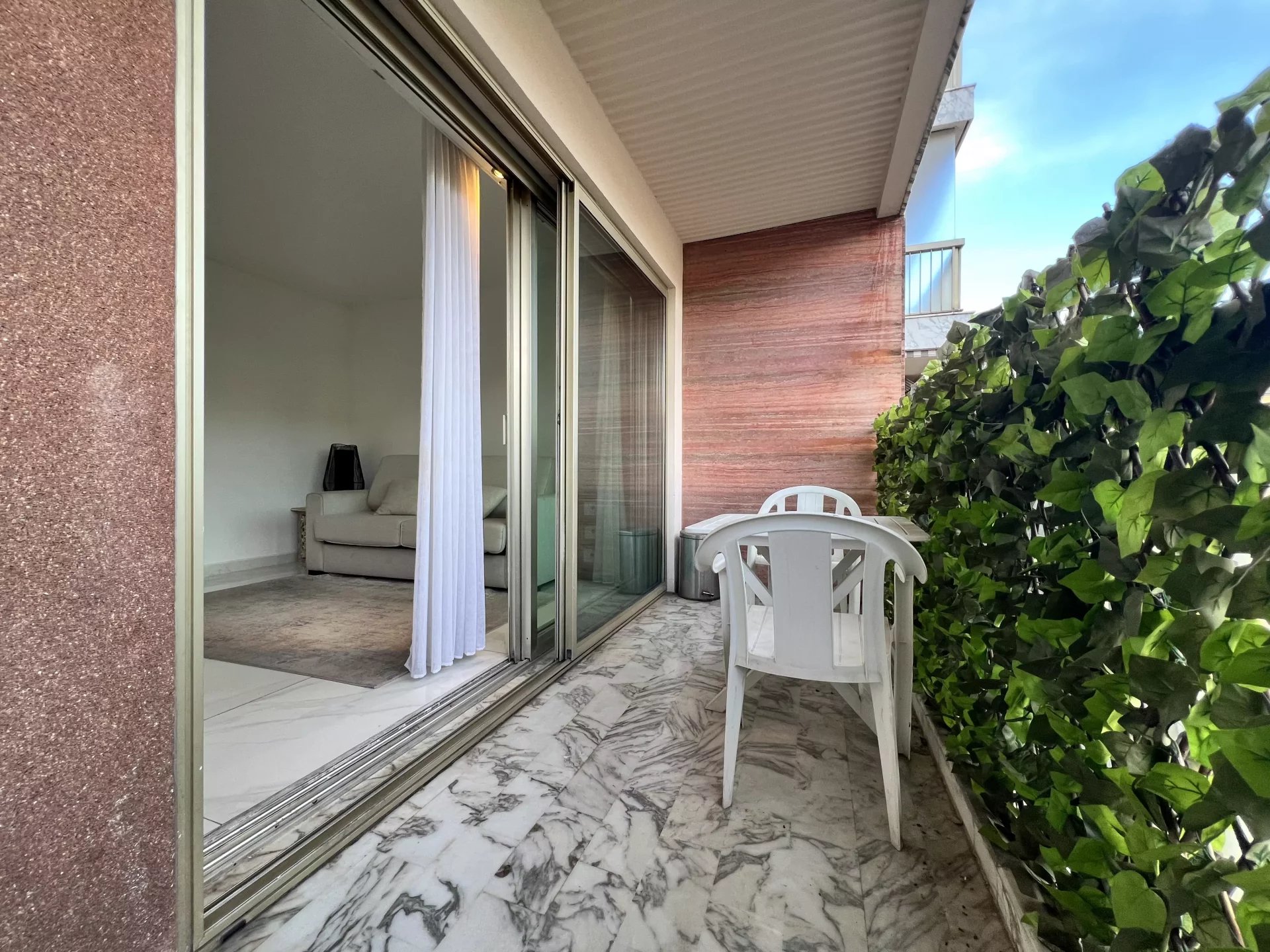 Charmig Tvårumslägenhet i Cannes Basse Californie