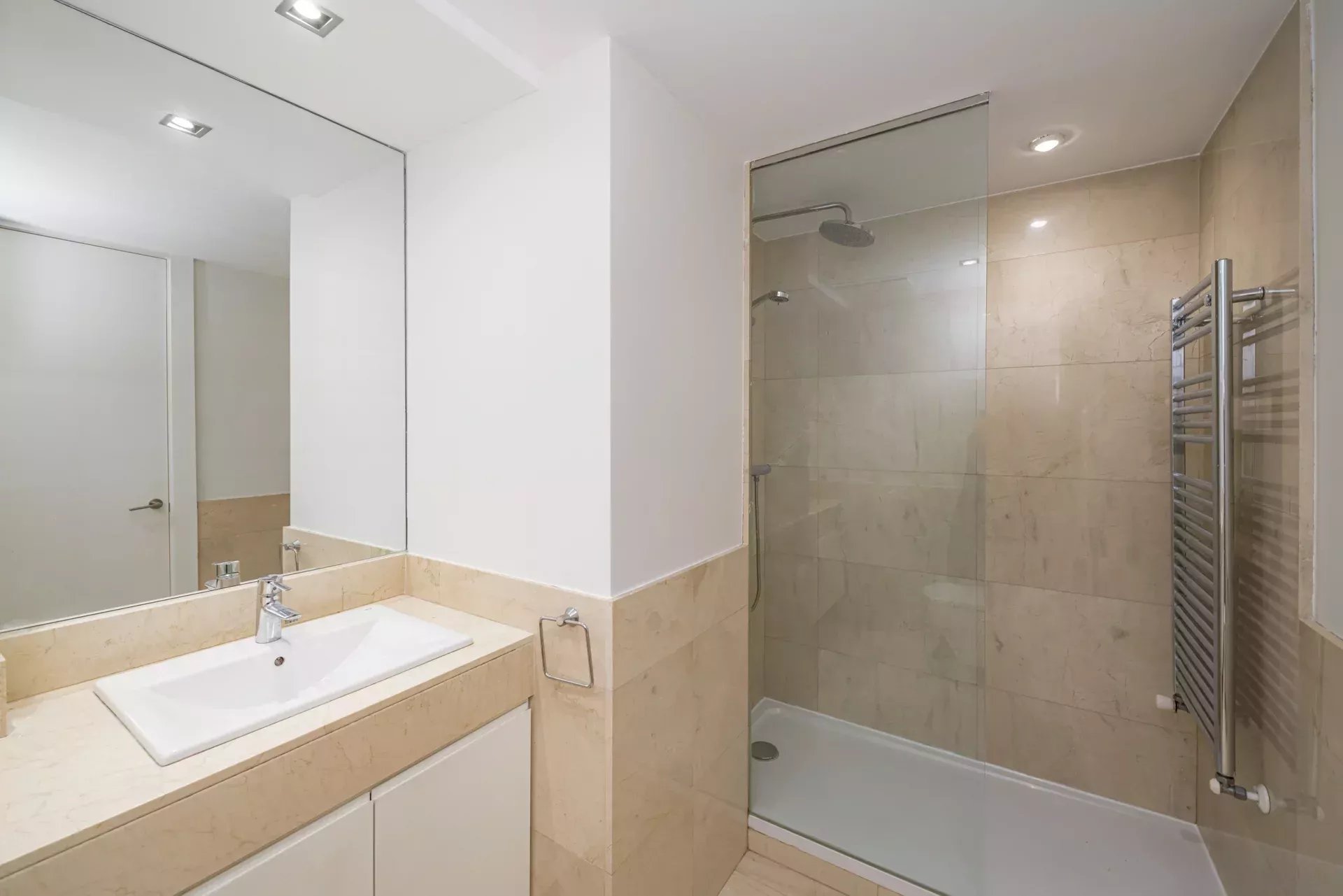 Daire Madrid - picture 17