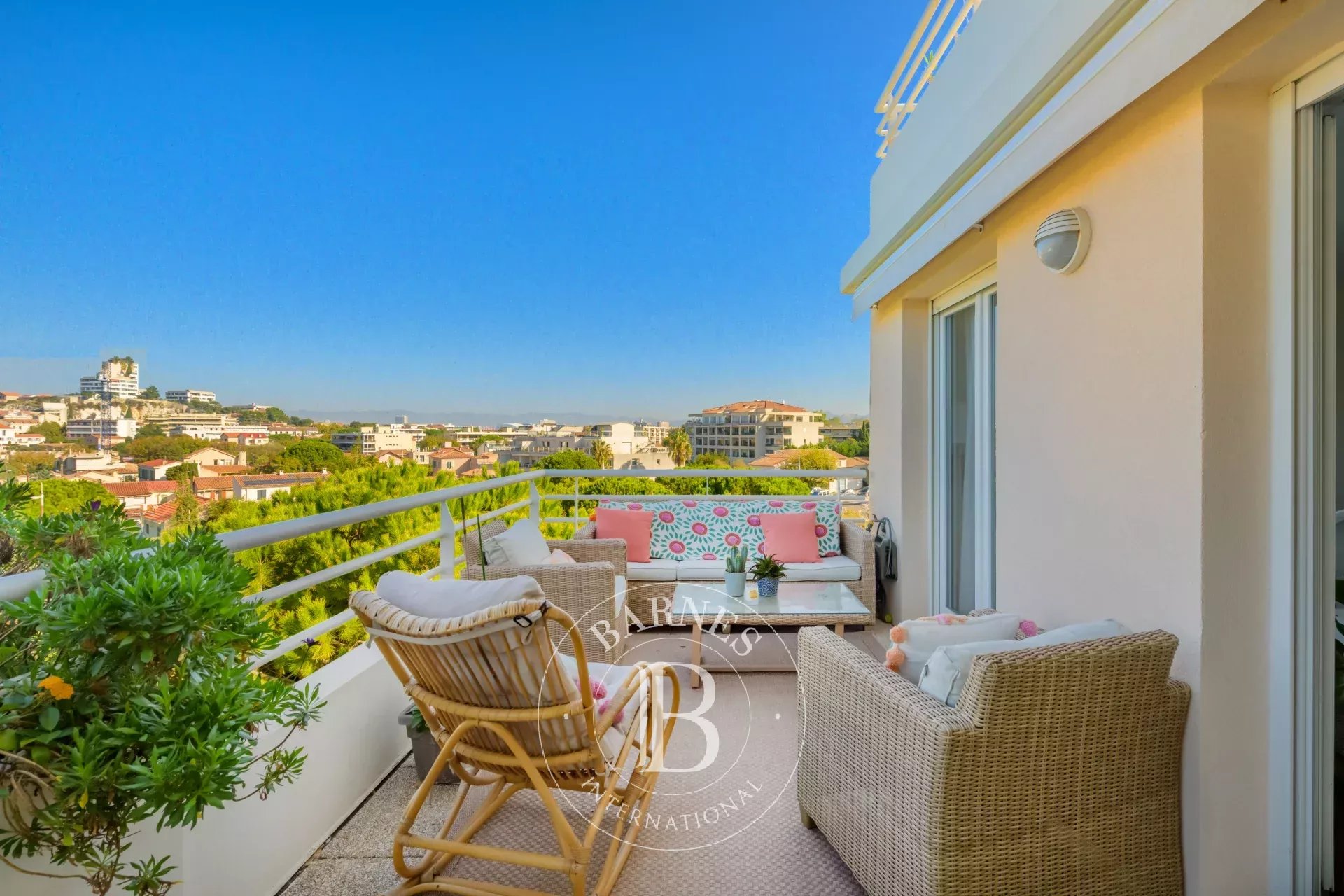 Daire Marseille 8ème - picture 12