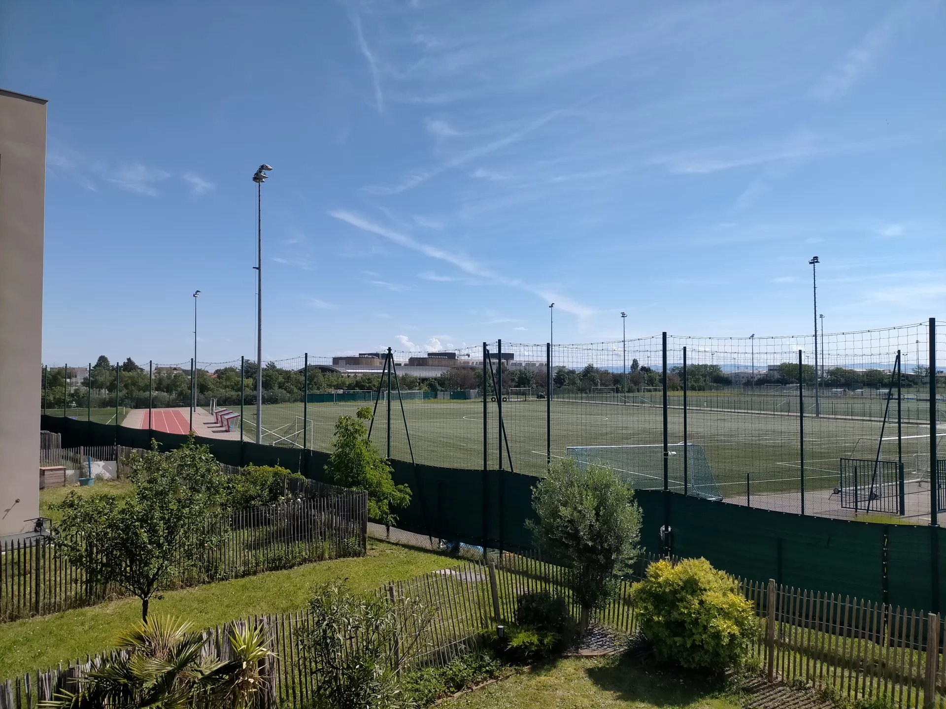 84811766 Location Meyzieu