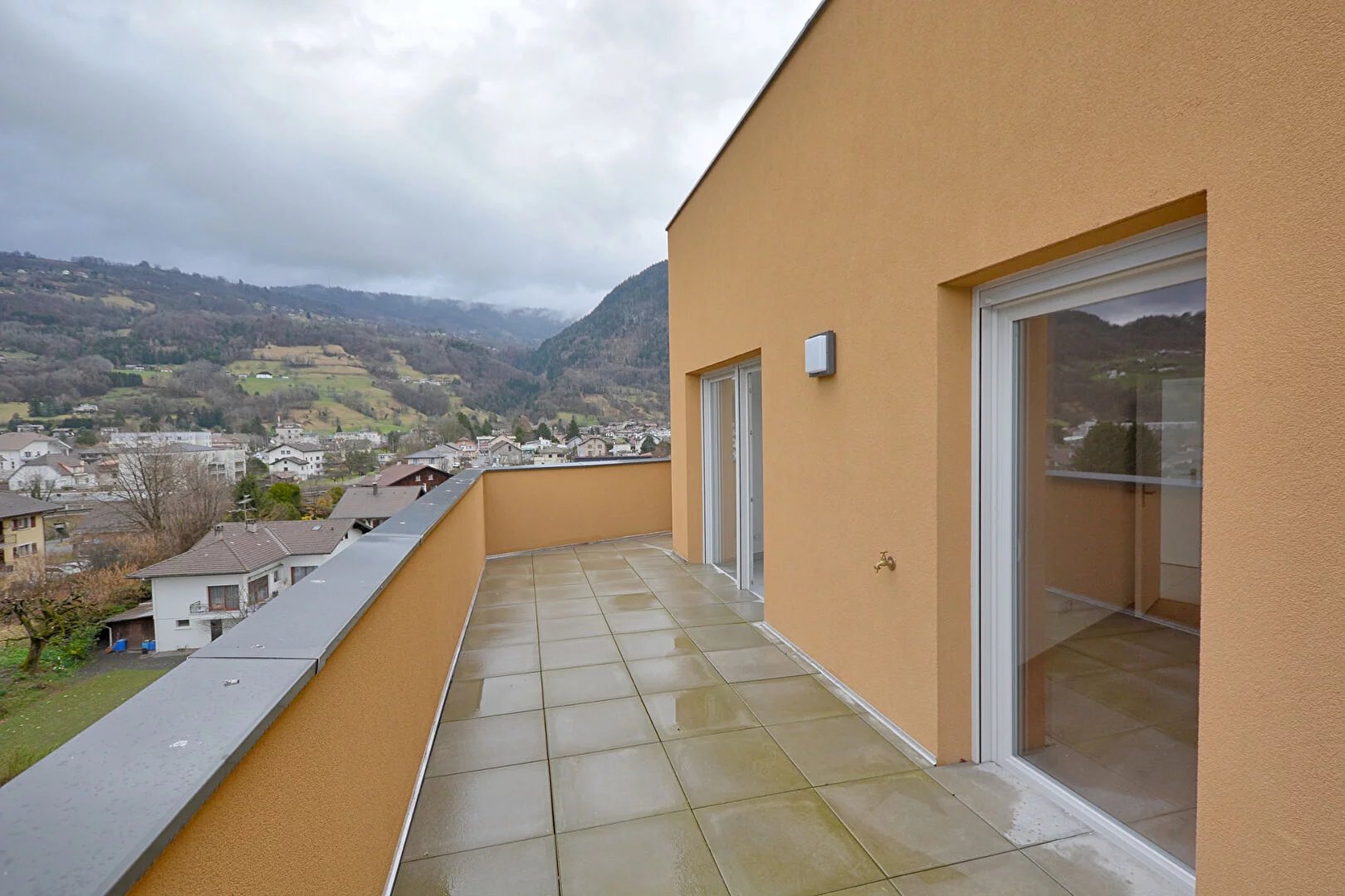 APPARTEMENT T2 AVEC GARAGE - LIVRAISON EN COURS