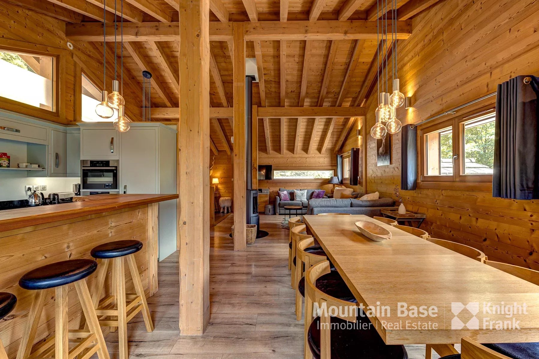 Photo of Stunning turn-key 6 bedroom chalet in Morzine