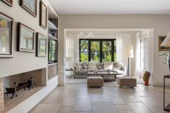 Modern Provençal Villa in Mougins | Prestigious Family Estate — photo 4 of 7