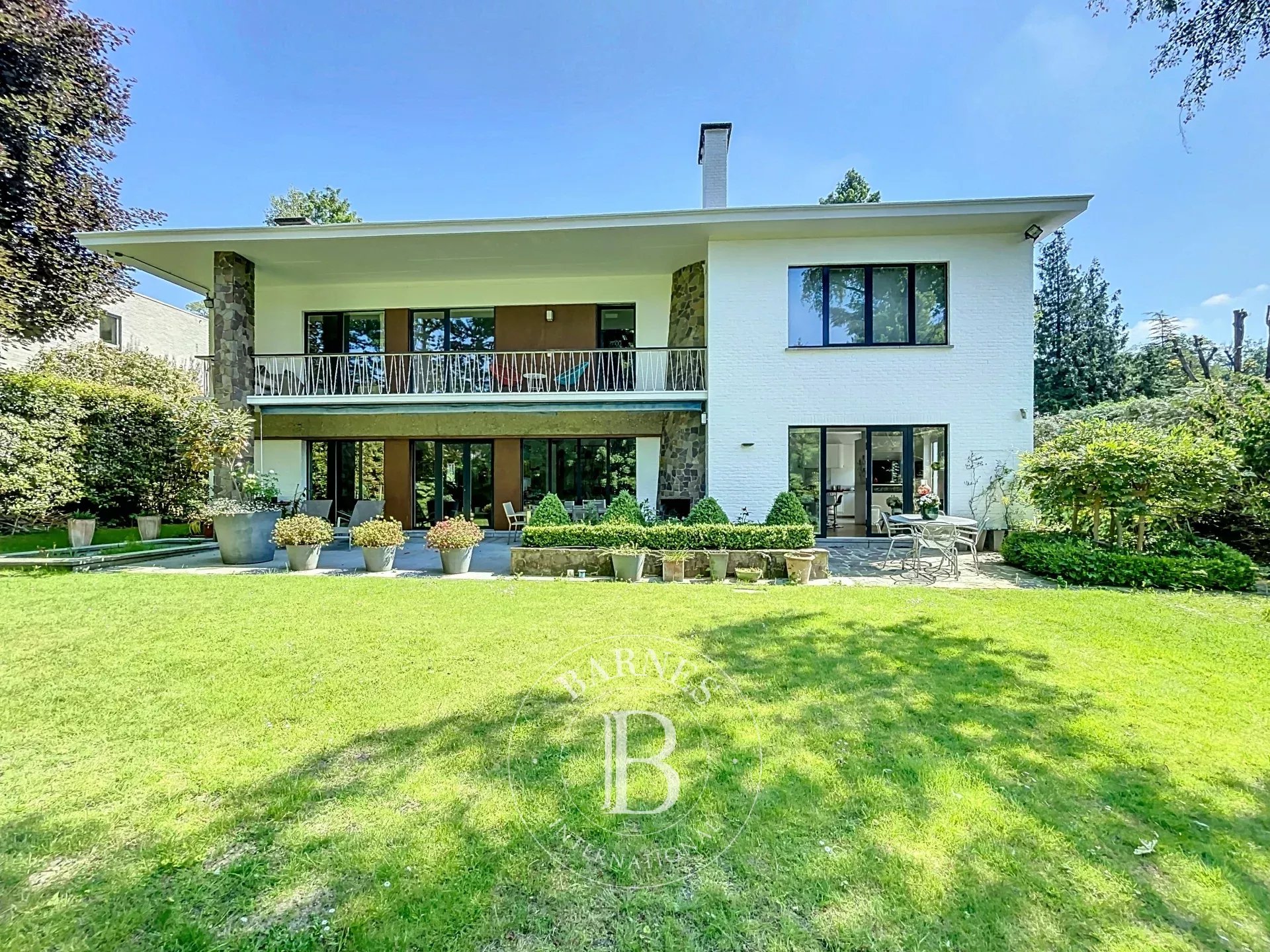 Uccle- Exceptionnelle Maison darchitecte rénovée à vendre