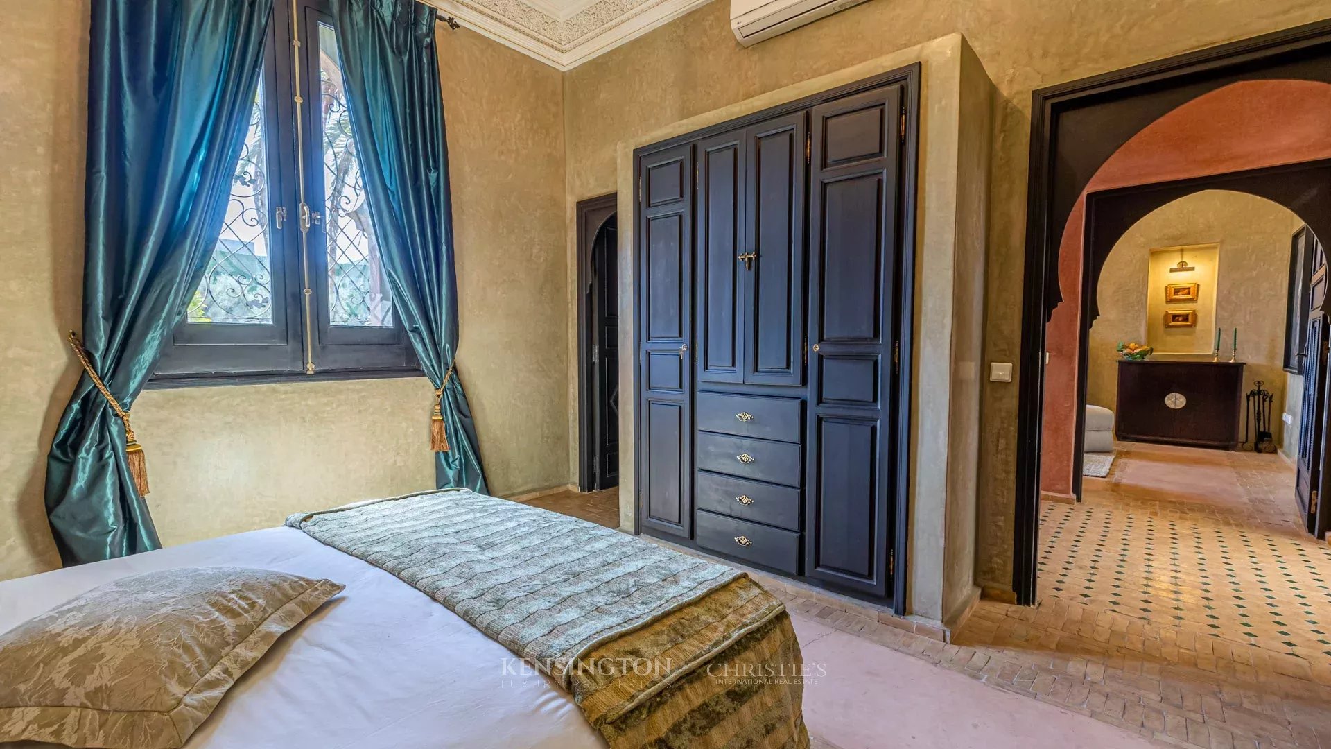 9 Bedroom Villa/Townhouse's Image 117