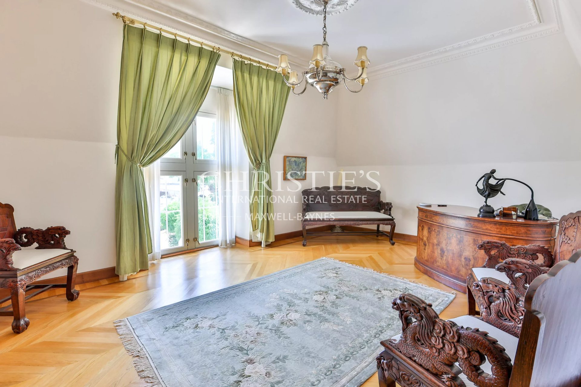 14 Bedroom Chateau's Image 30