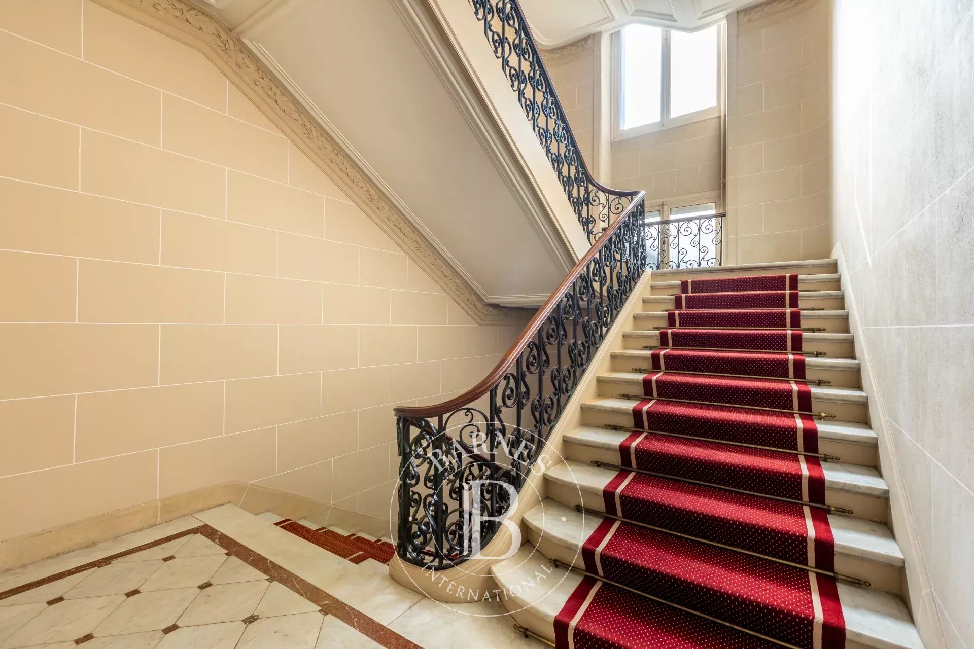 Daire Paris 8ème - picture 9