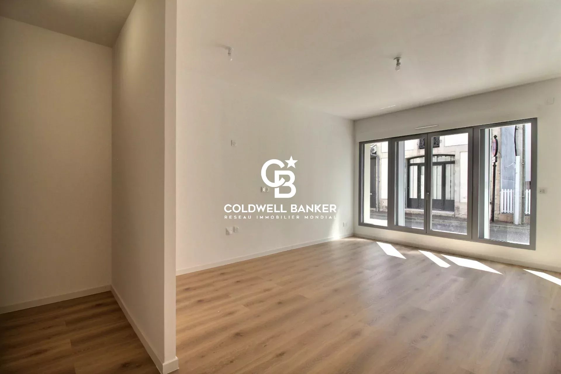 Agence immobilière de Silver Coast Int. Realty