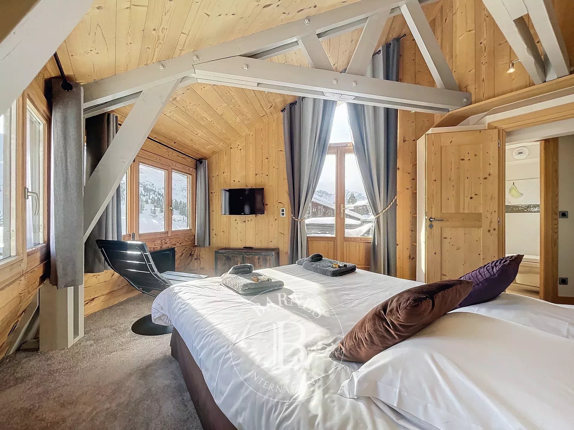 Photo of Chalet Avoriaz - In the Heart of the Resort - Accommodates 16 People