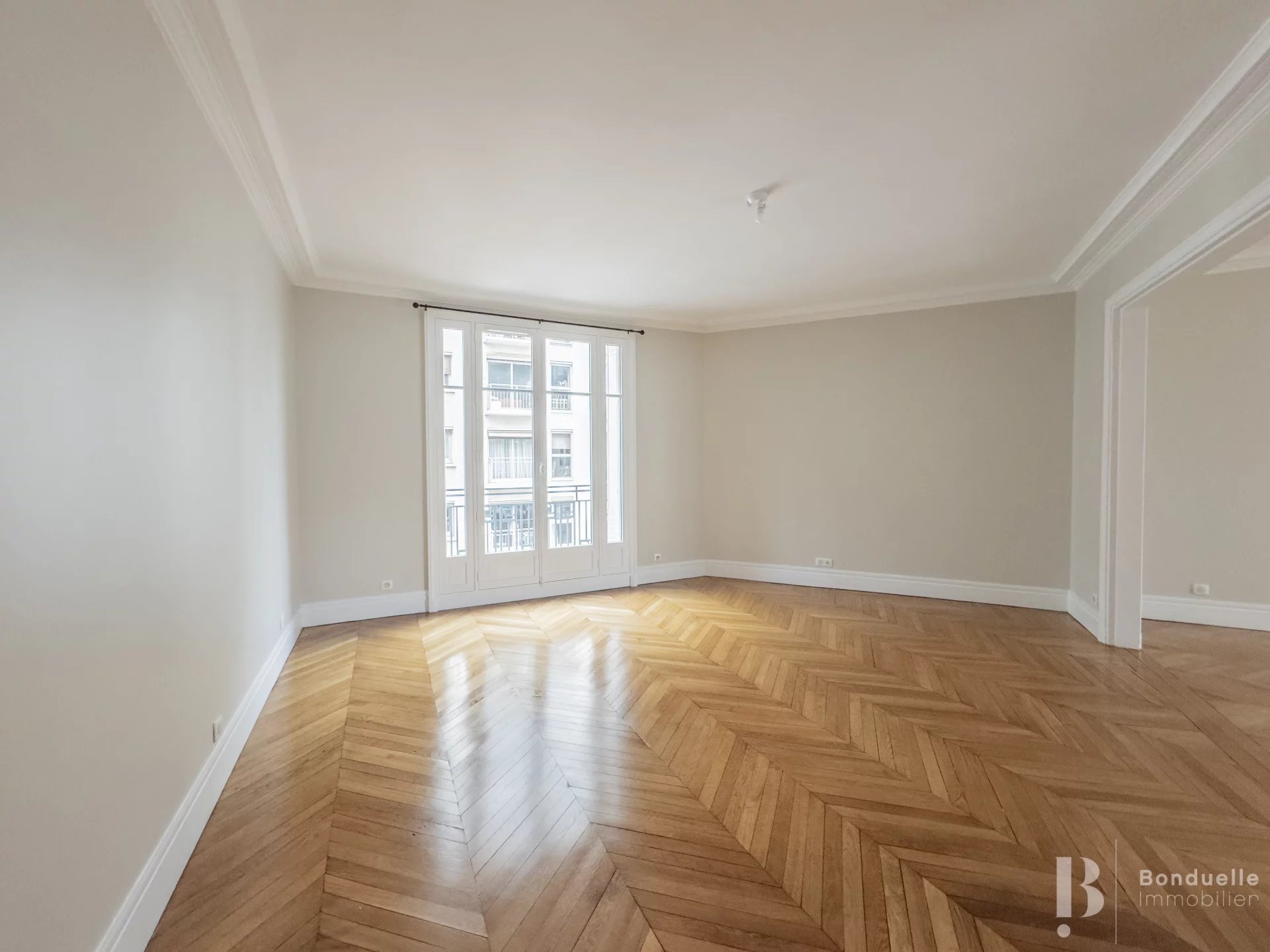 Location Appartement Paris 16ème