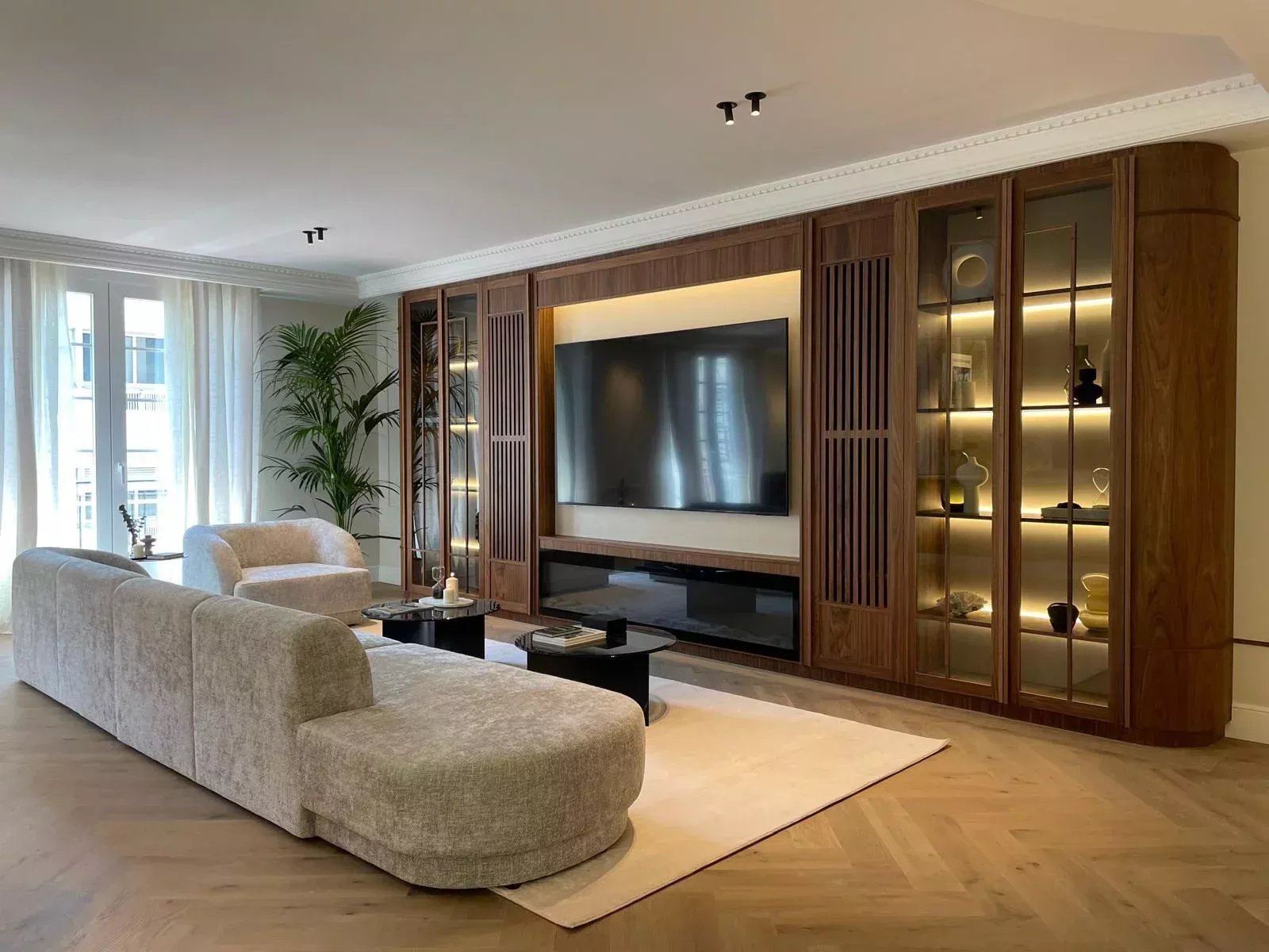 MADRID - SALAMANCA - CASTELLANA Exceptional refurbished 4-bedroom apartment