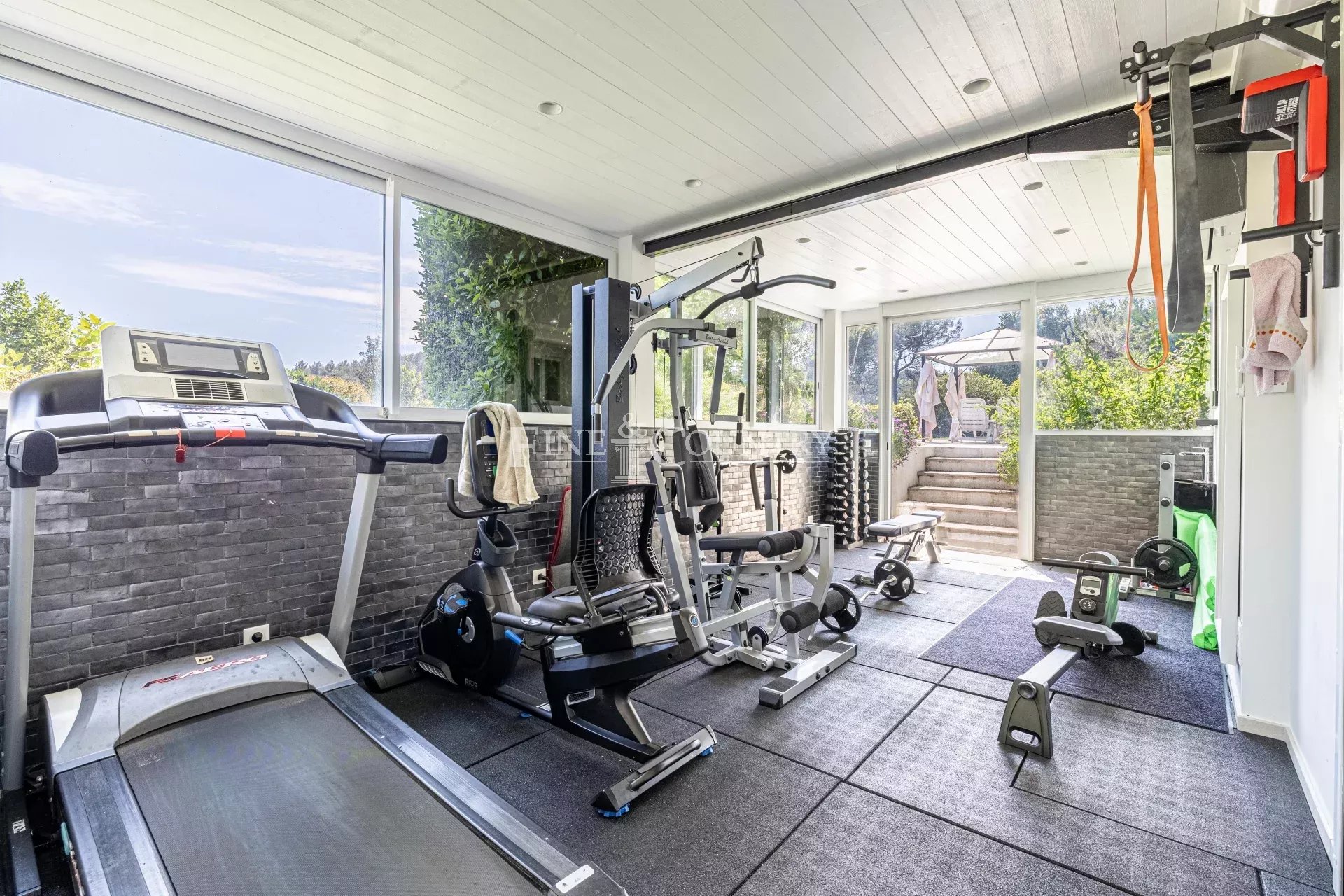 Photo of Villa for sale in Valbonne