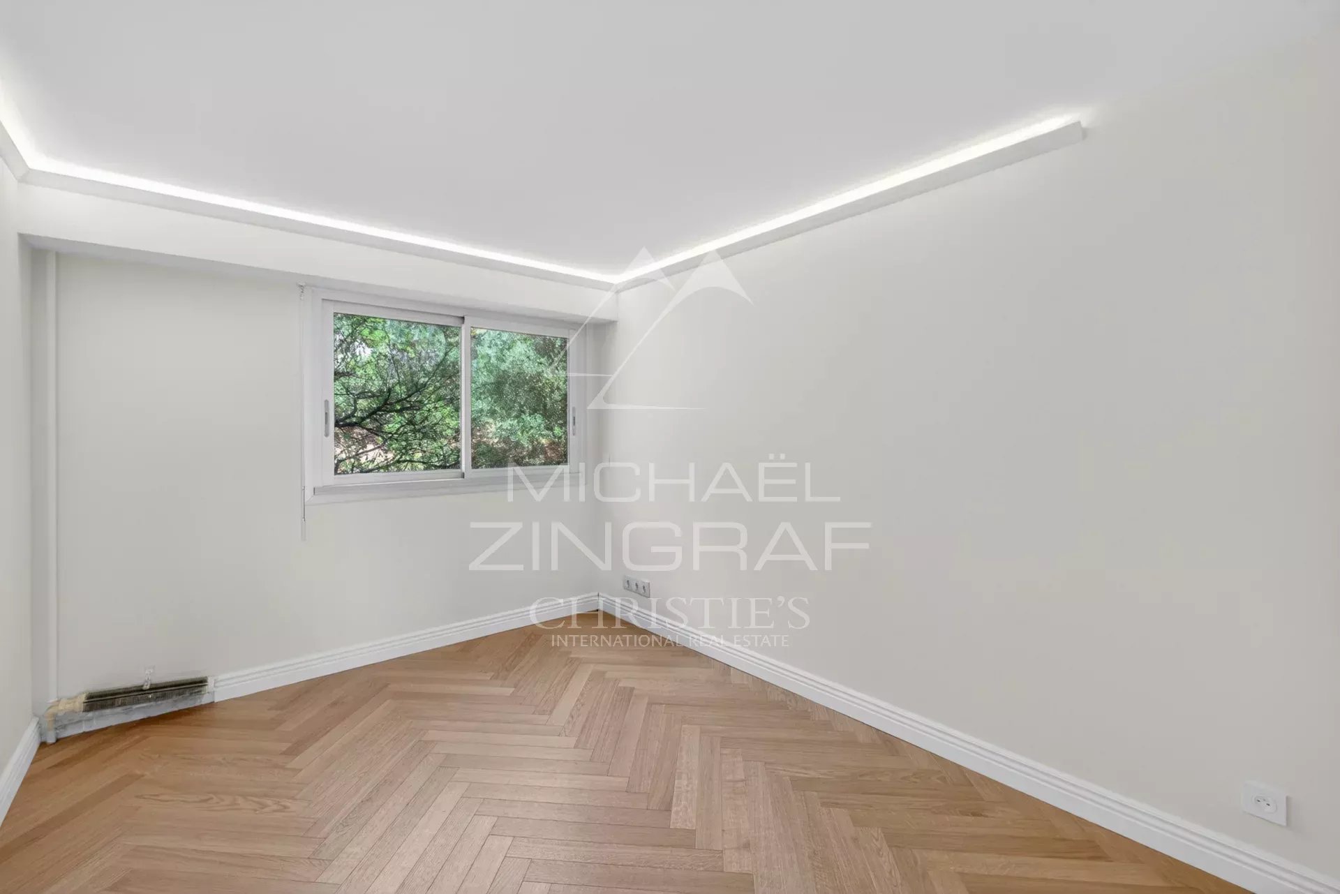 2 Bedroom Apartment/Flat's Image 6