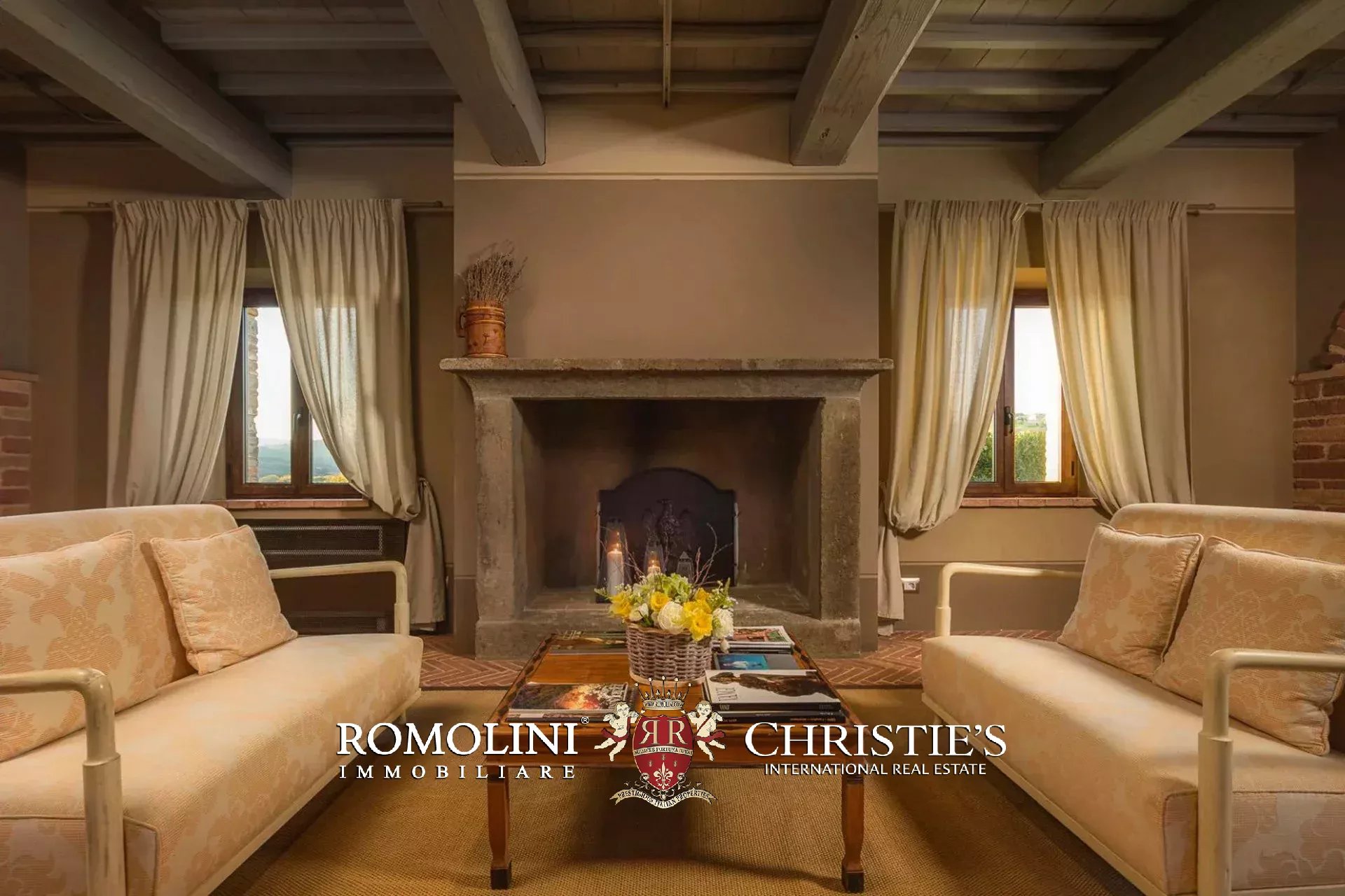 9 Bedroom Villa/Townhouse's Image 11