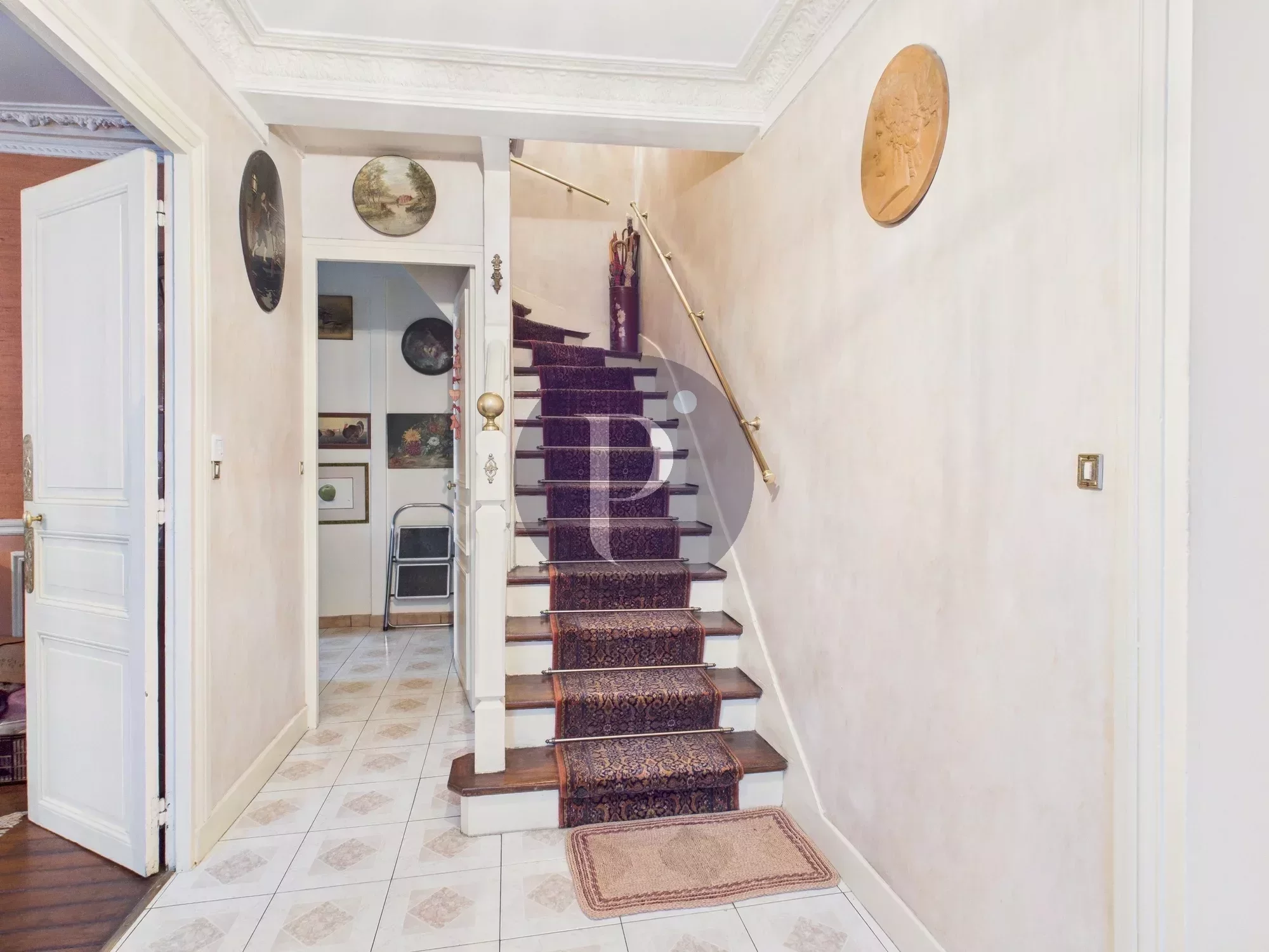 vente-maison-7-pieces-verrieres-le-buisson-86509373