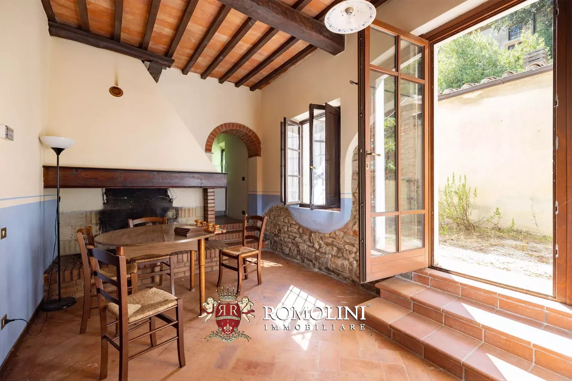 17 Bedroom Vineyard's Image 38