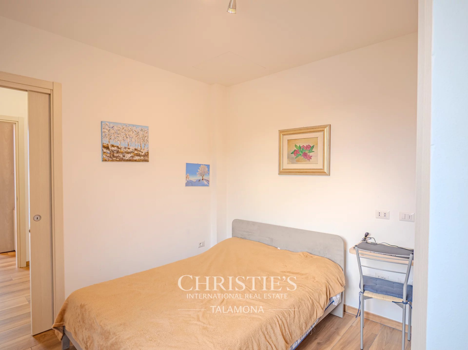 Villa/Townhouse's Image 13