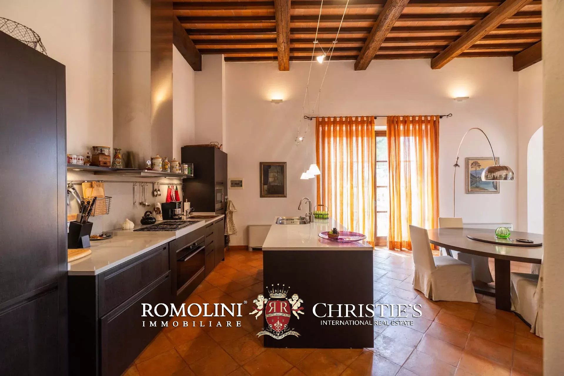 37 Bedroom Villa/Townhouse's Image 39