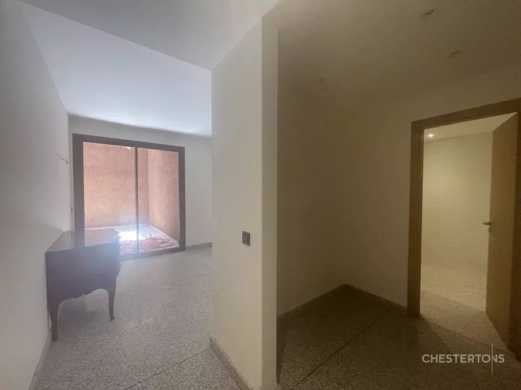  Image of Villa - 6 Bedrooms for Sale in Marrakech-Ménara-Marrakech-Morocco, Image 25