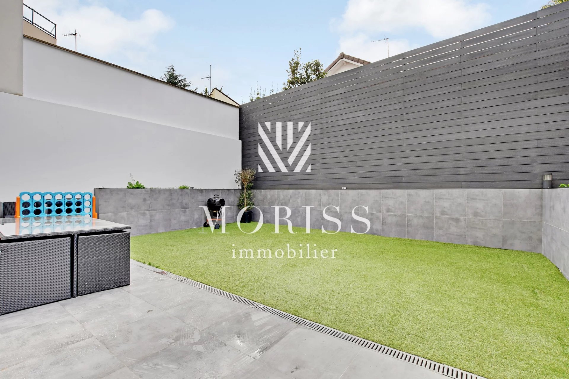 Nogent-sur-Marne maison en R+2 avec jardin - Image Array