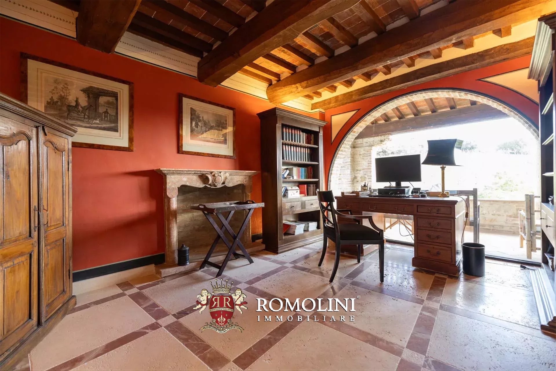 10 Bedroom Villa/Townhouse's Image 68