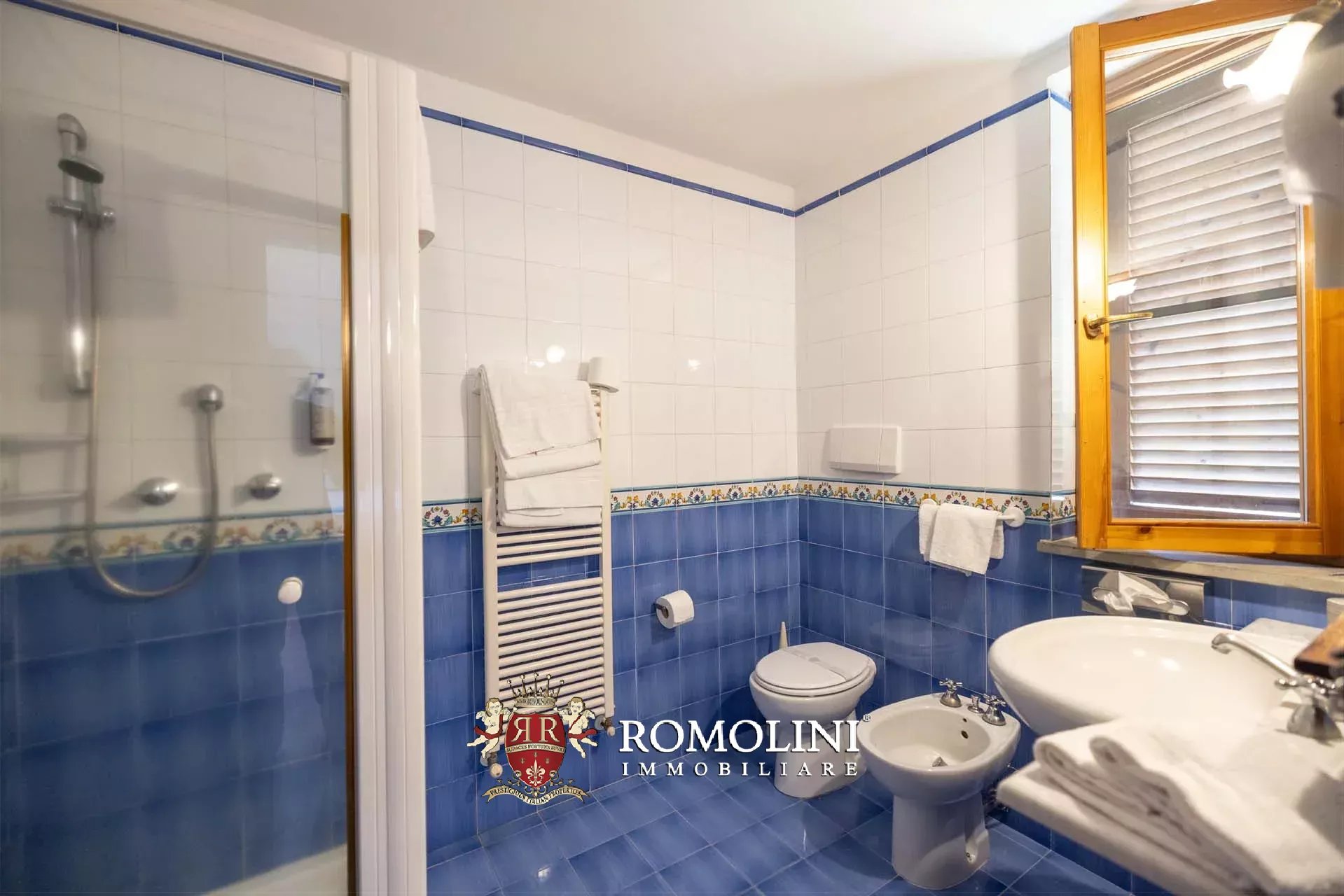 44 Bedroom Villa/Townhouse's Image 95