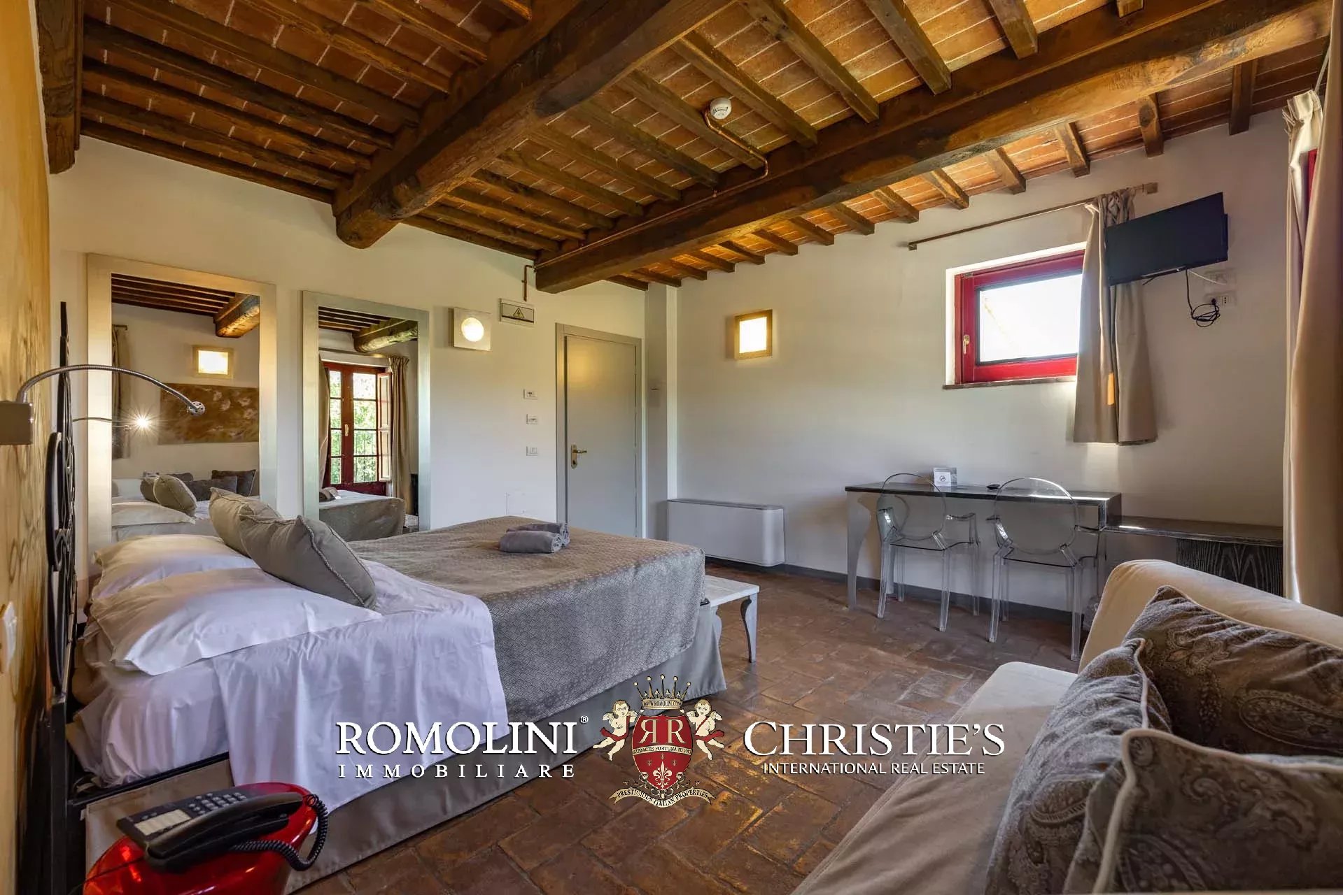 63 Bedroom Villa/Townhouse's Image 51