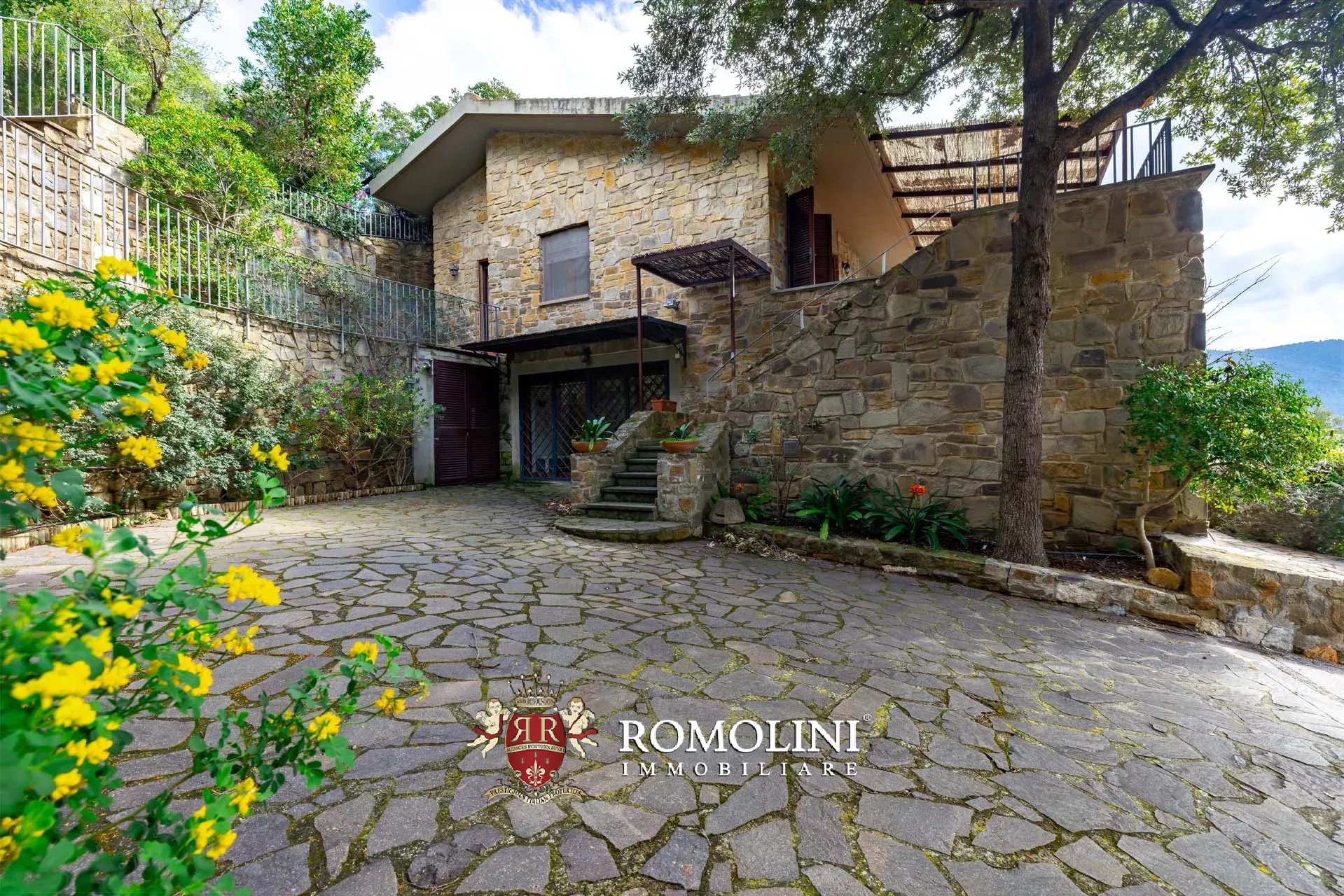 12 Bedroom Villa/Townhouse's Image 36