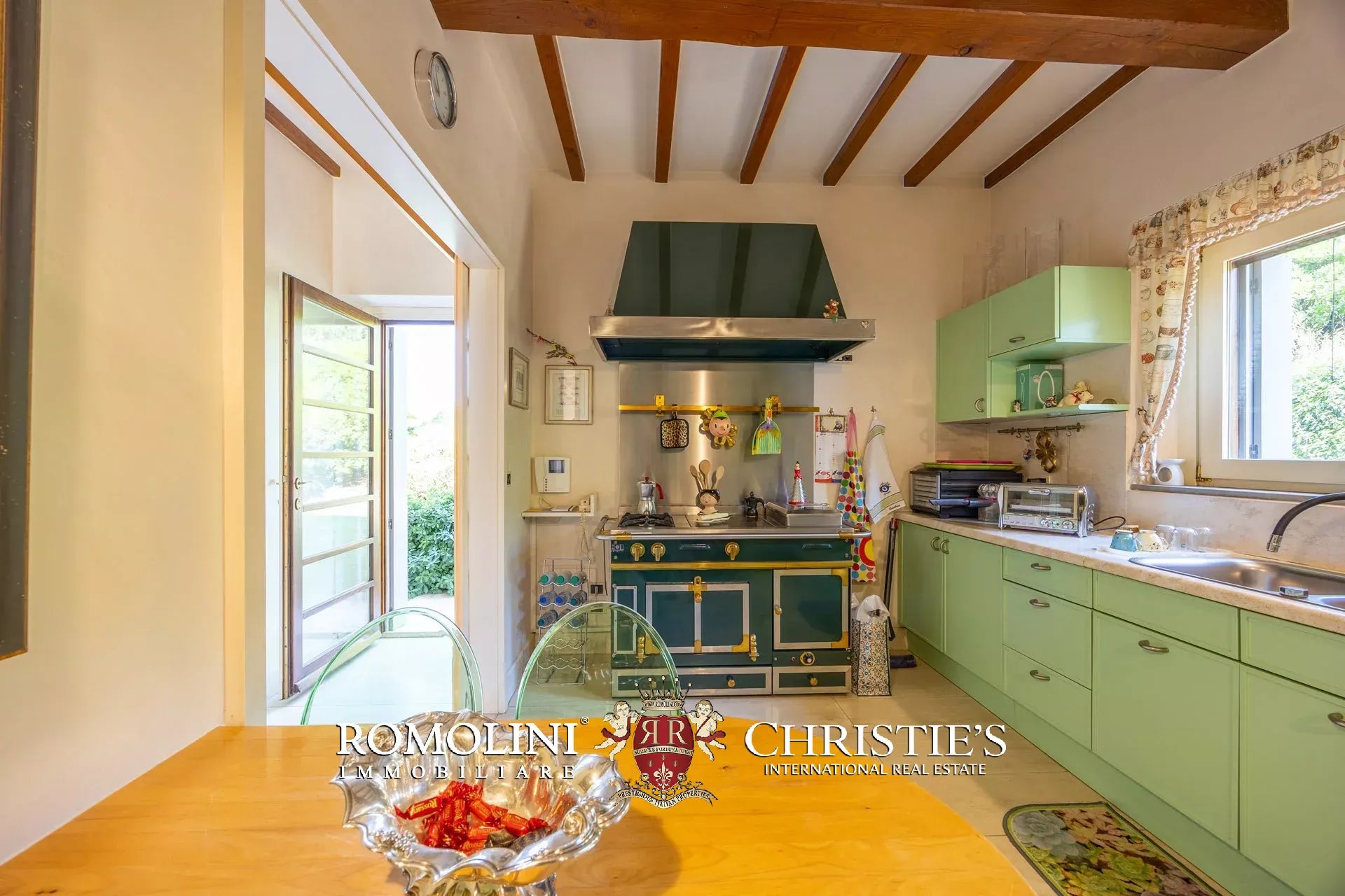 4 Bedroom Villa/Townhouse's Image 46